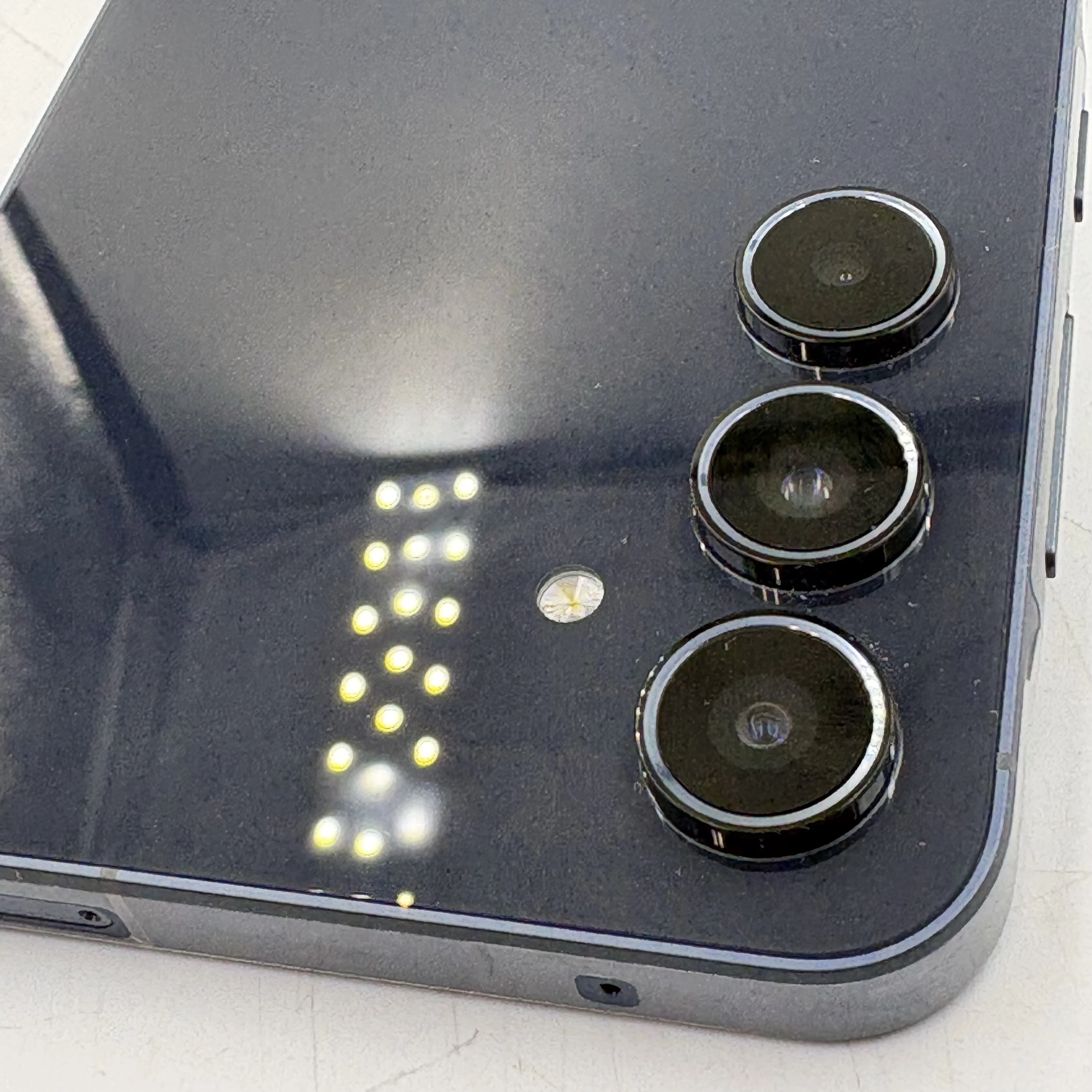 telefon-samsung-galaxy-a55-5g-256gb-stan-11323-2