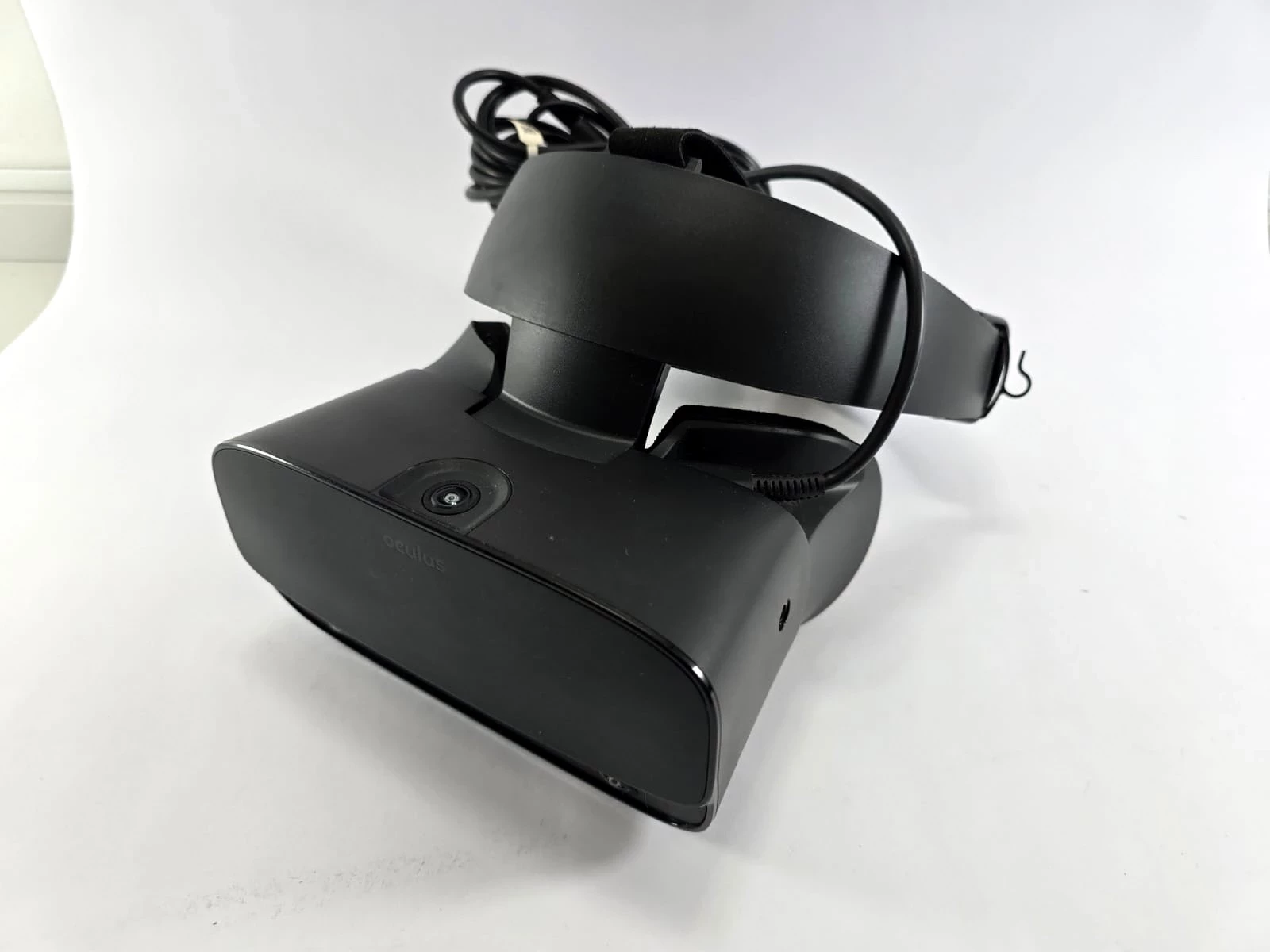 gogle-vr-oculus-rift-s-2-kontrolery-dotykowe-ean-gtin-5903719113540