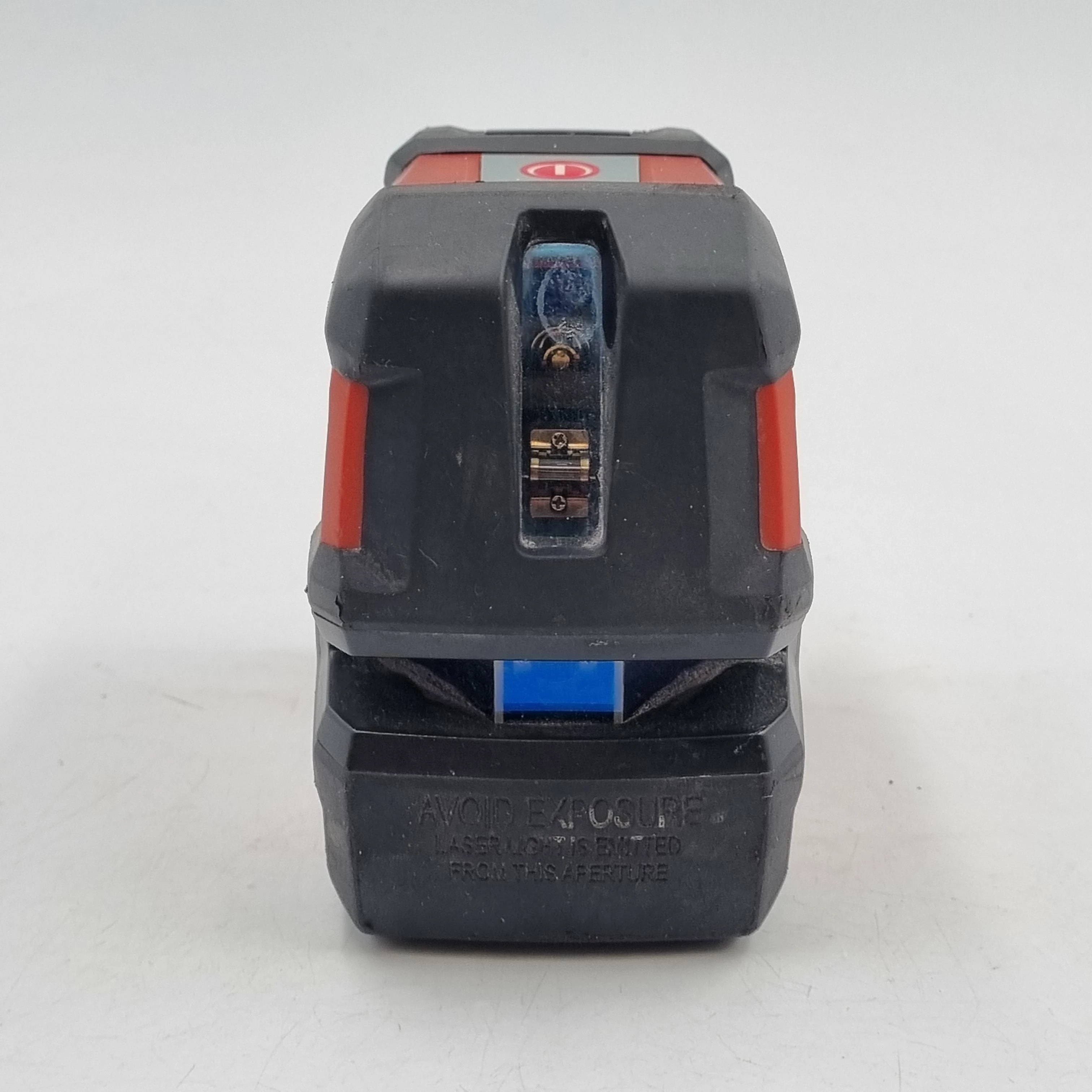 laser-krzyzowy-hilti-pm-2-l-etui-czerw-wiazka-stan-11323-2