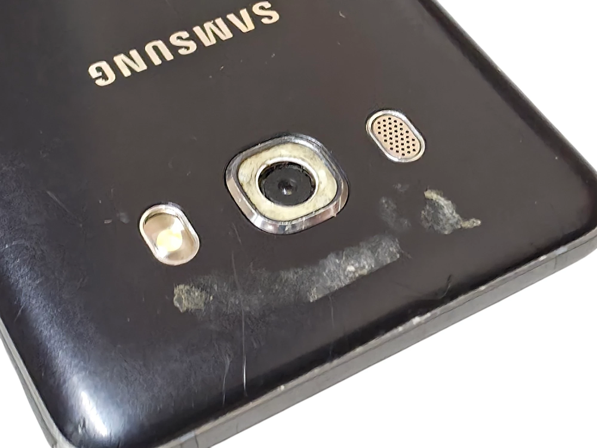 telefon-samsung-galaxy-j5-2016-stan-11323-2