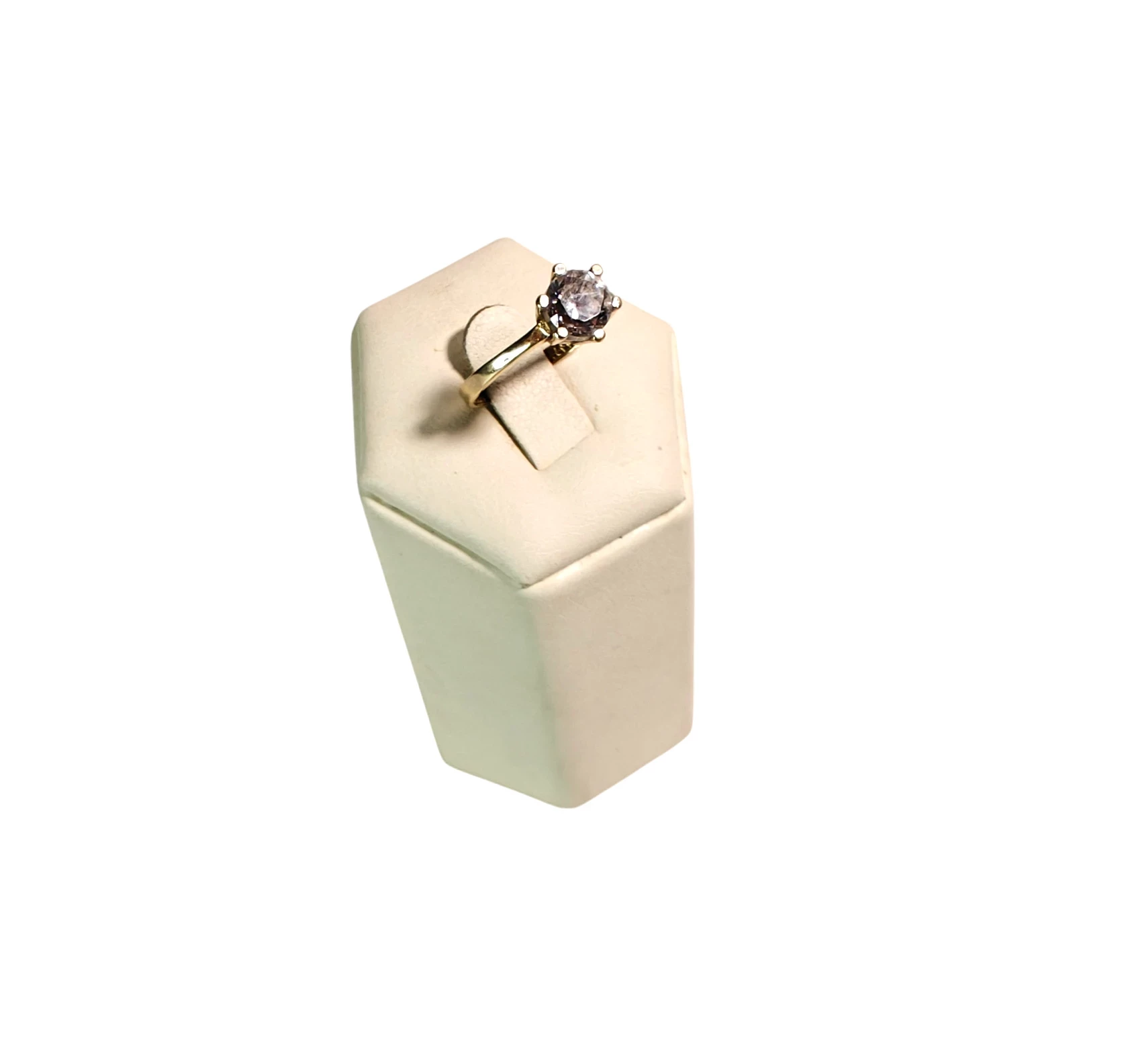 zloty-pierscionek-188g-585-material-15835-2