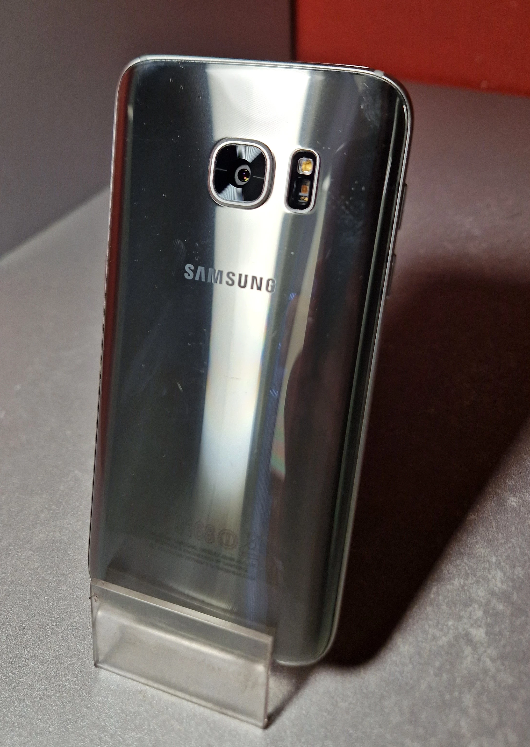 telefon-samsung-galaxy-s7-32gb-opis-typ-202685-212929