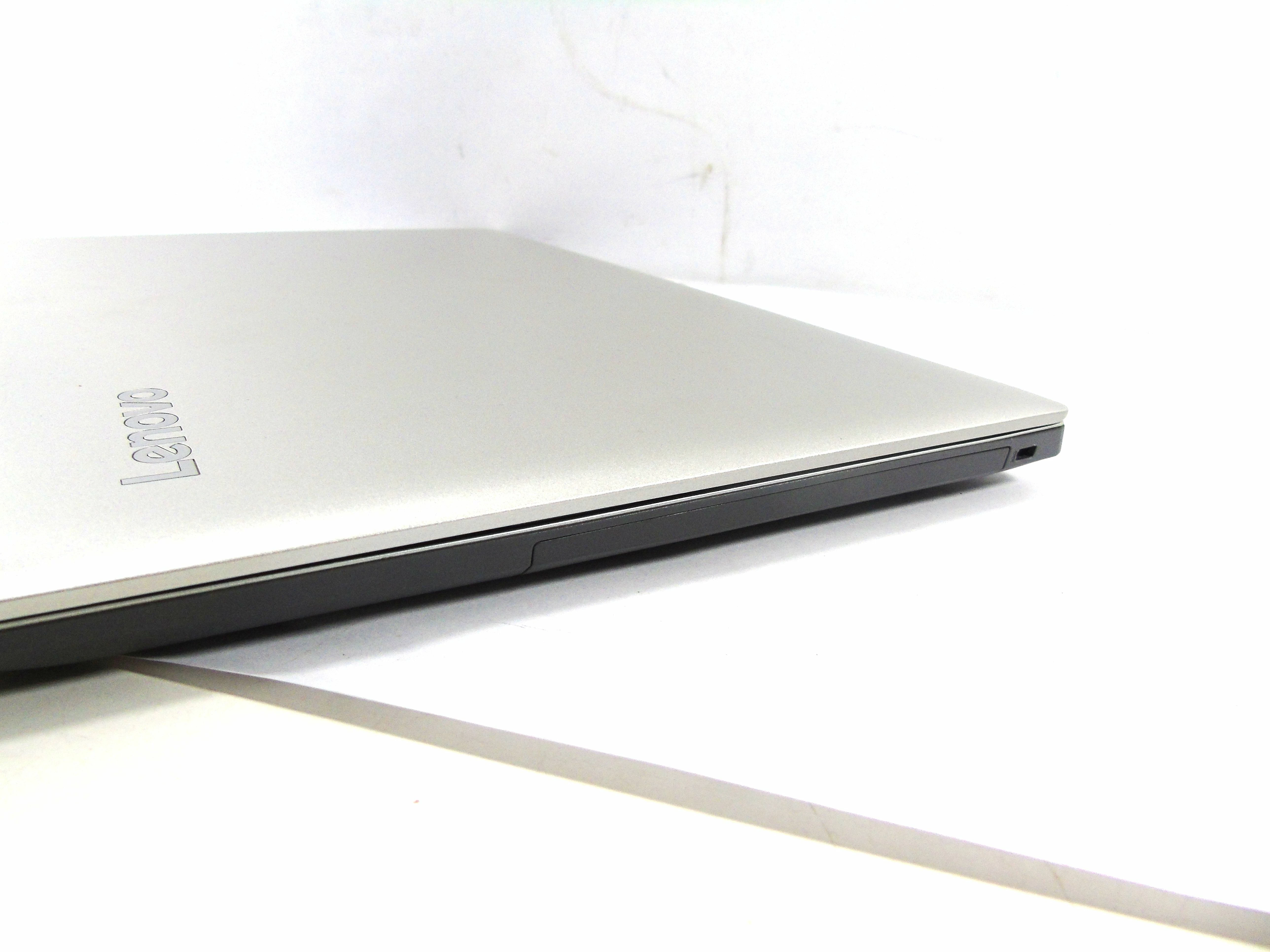 laptop-lenovo-ideapad-330-i3-8130u-8gb-128ssd-mx150-zas-przekatna-ekranu-1560