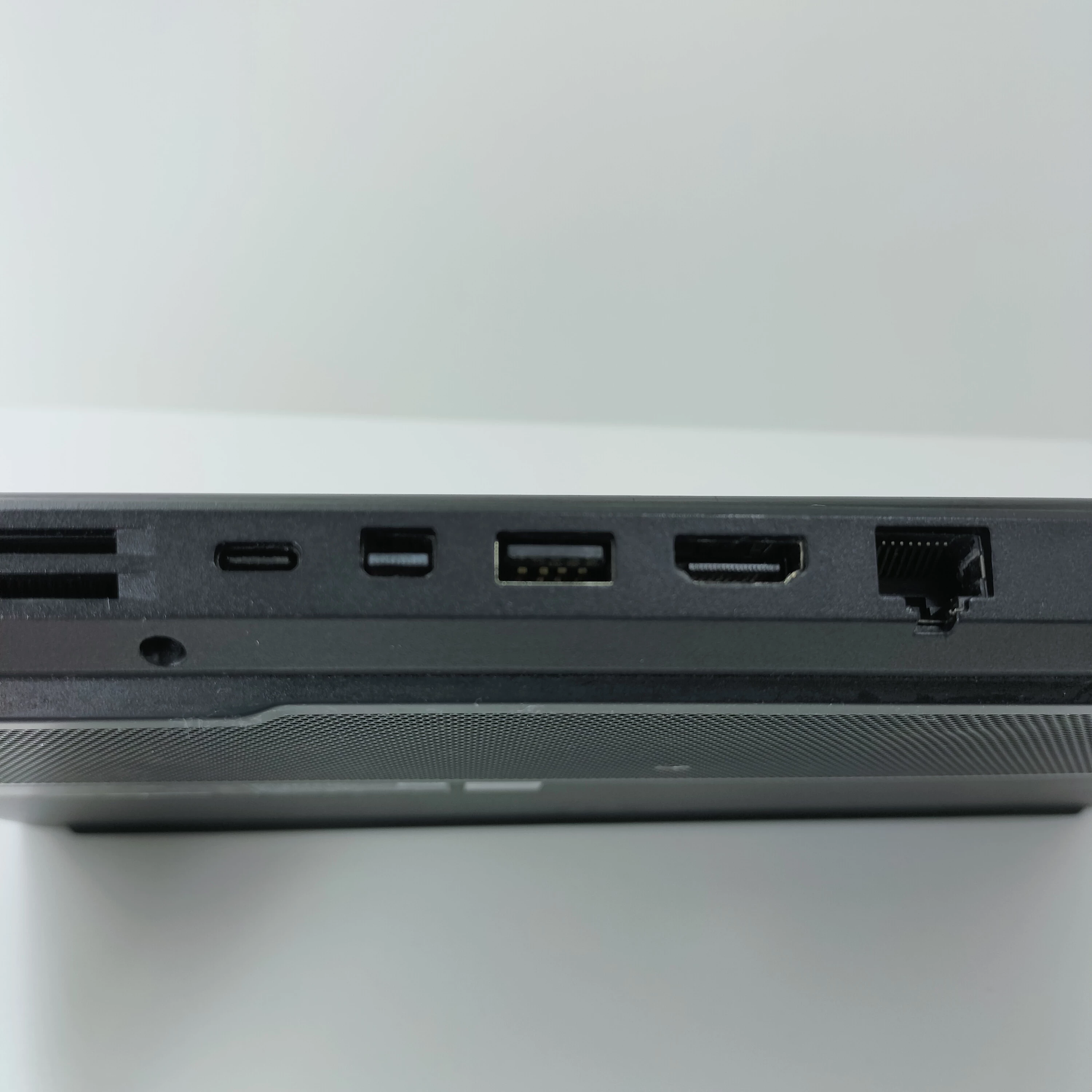 laptop-lenovo-legion-y540-15irh-8512gb-okazja-rozdzielczosc-px-4474-211457