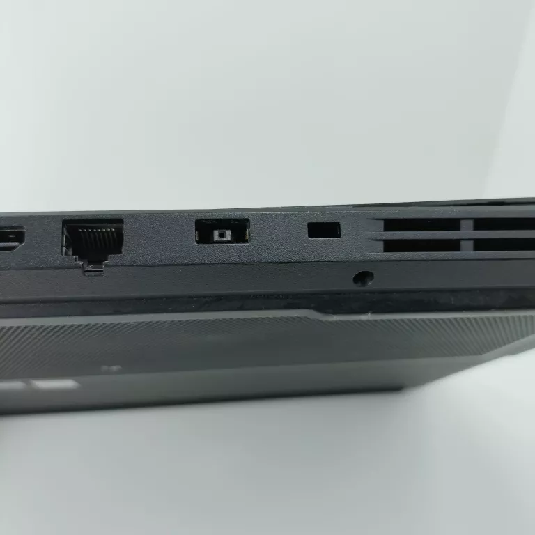 laptop-lenovo-legion-y540-15irh-8512gb-okazja-przekatna-ekranu-156