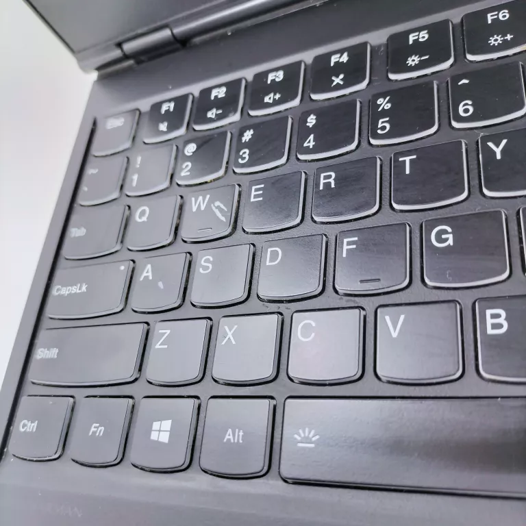 laptop-lenovo-legion-y540-15irh-8512gb-okazja-liczba-rdzeni-procesora-4329-3