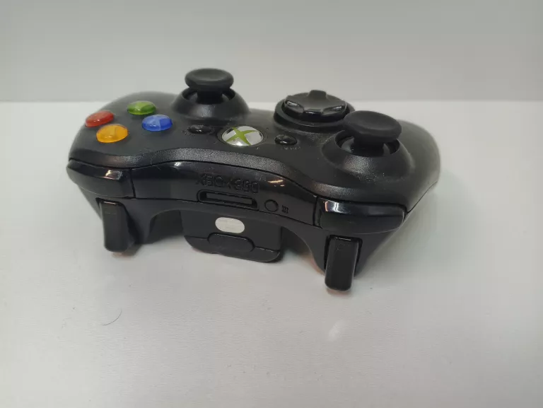 pad-bezprzewodowy-do-konsoli-microsoft-xbox-360-pochodzenie-210658-243446