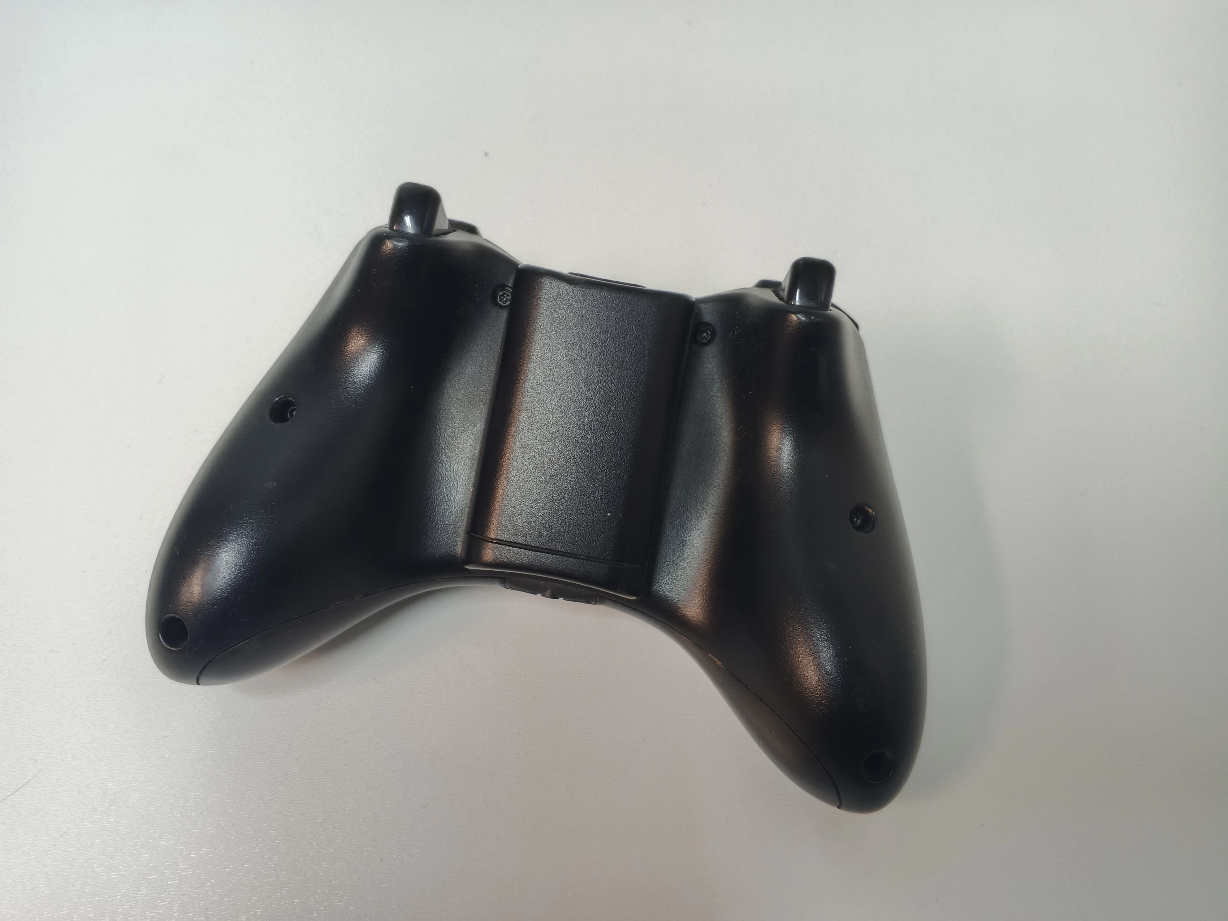 pad-bezprzewodowy-do-konsoli-microsoft-xbox-360-sposob-podlaczenia-210654-2