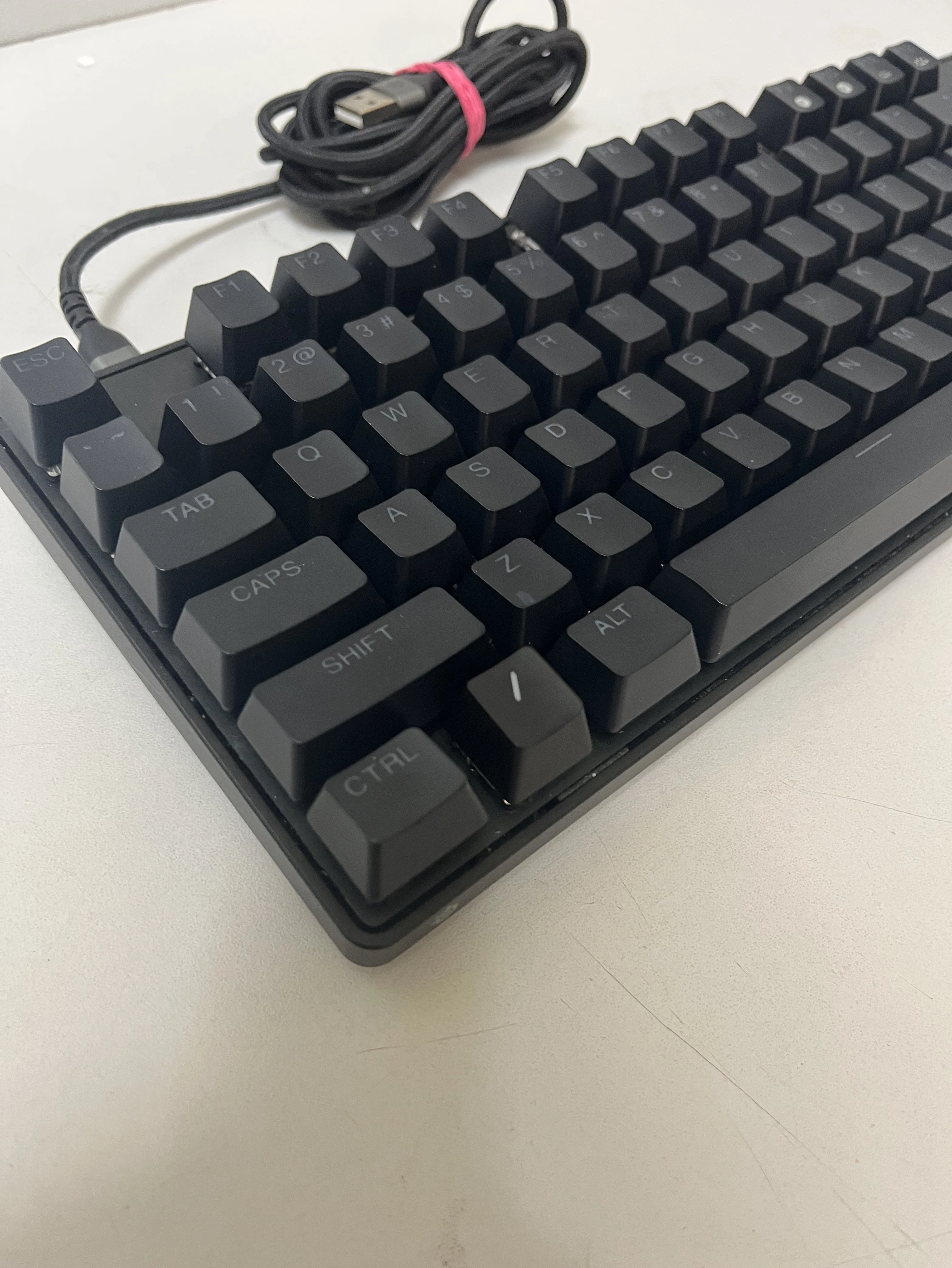 klawiatura-mechaniczna-steelseries-apex-pro-tkl-2023-kod-producenta-64865
