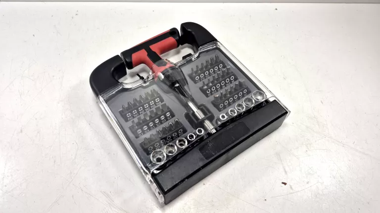 zestaw-srubokretow-i-bitow-51-el-tedi-stan-11323-2