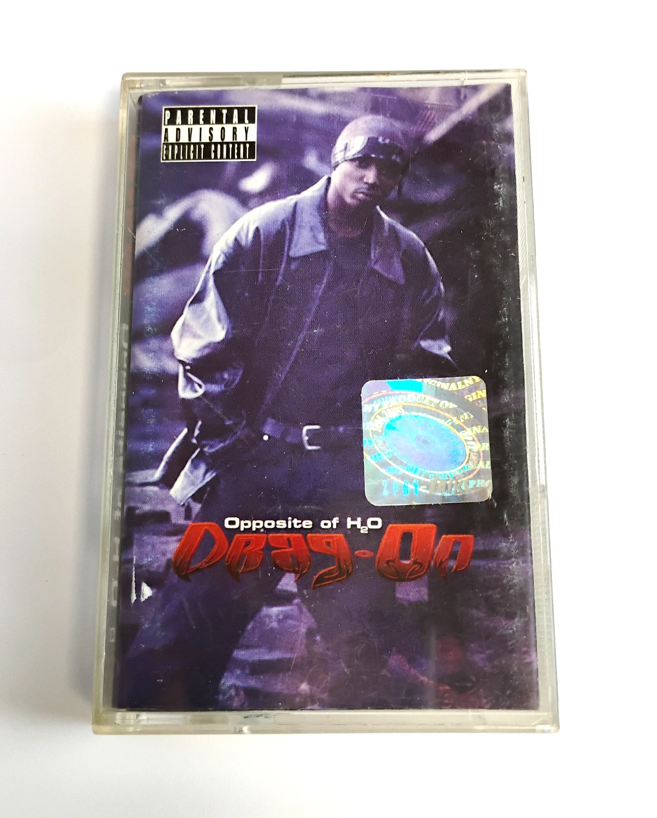 kaseta-magnetofonowa-drag-on-opposite-aleja-jana-pawla-ii-9b-reda