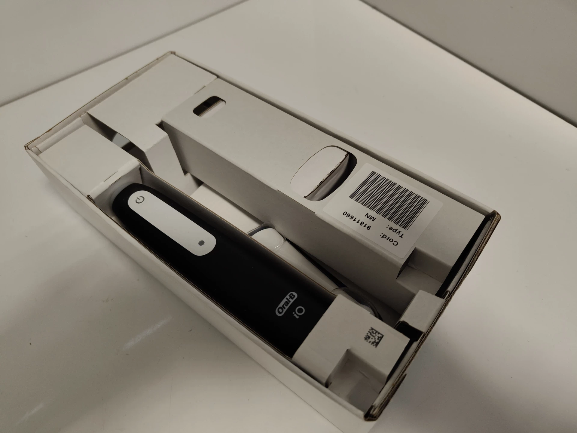 szczoteczka-magnetyczna-oral-b-io-series-3-stan-11323-2