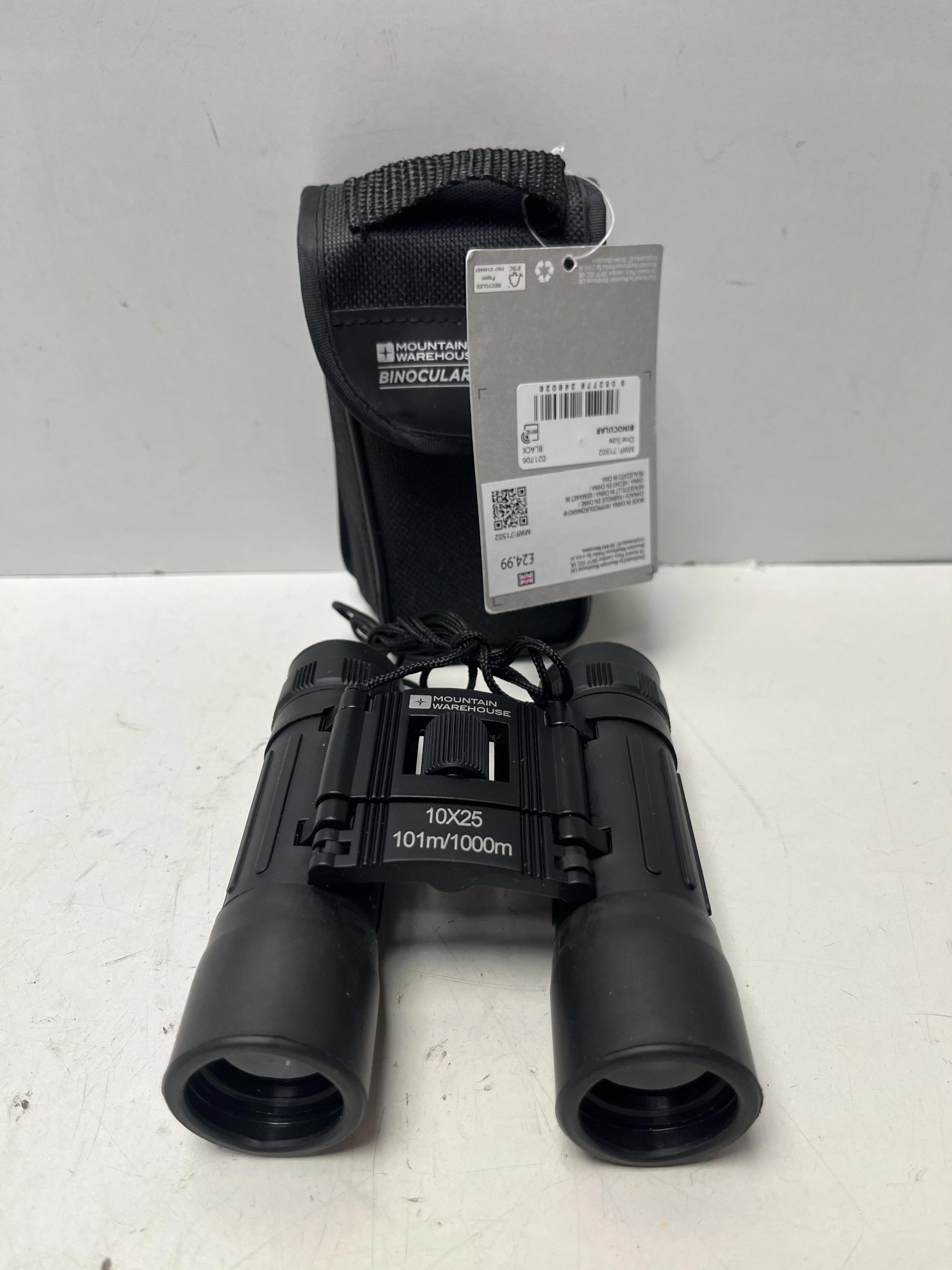 lornetka-mountain-warehouse-osiedle-teatralne-3u15-krakow