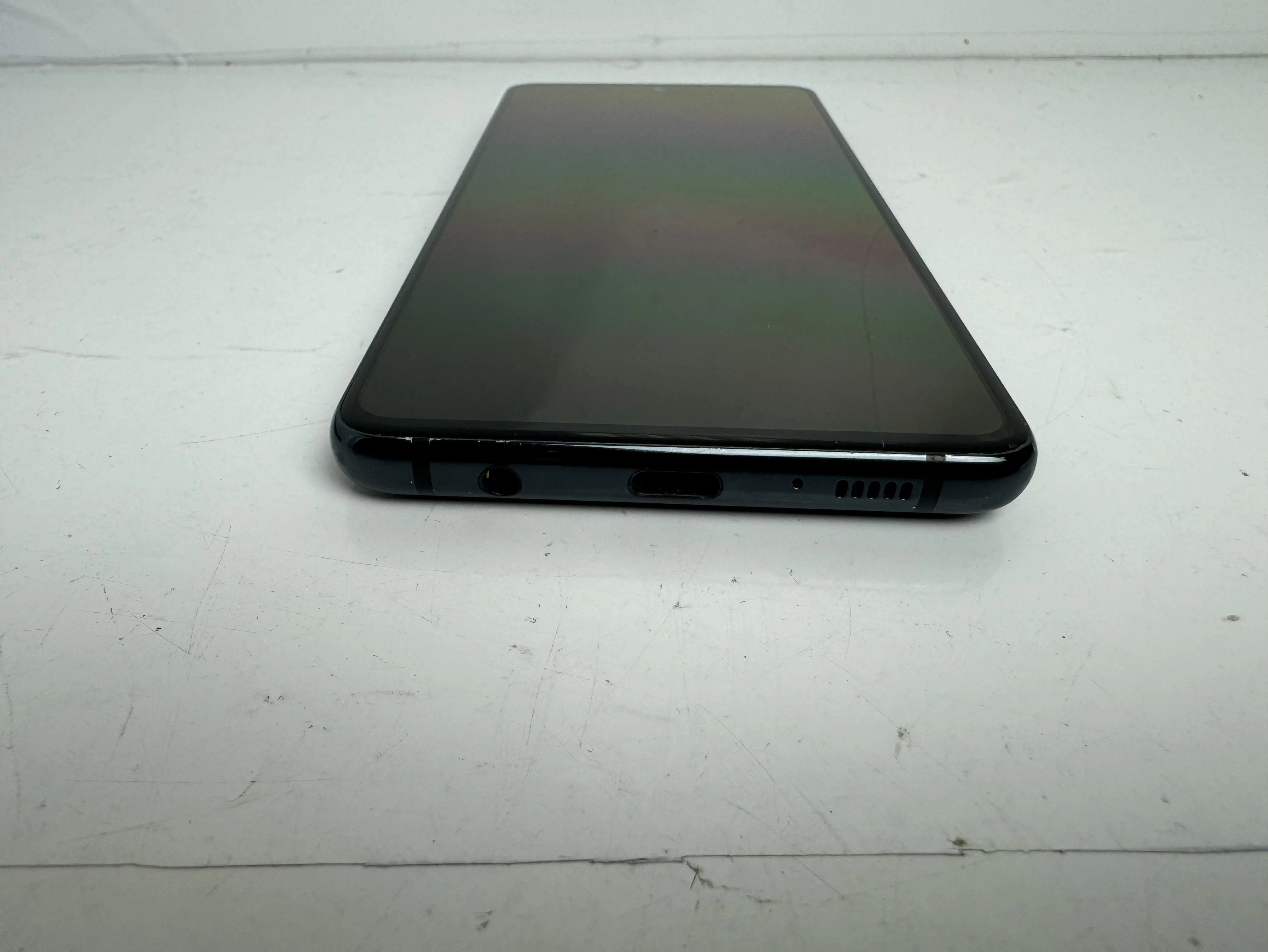 telefon-samsung-a51-opis-ean-gtin-8806090501036