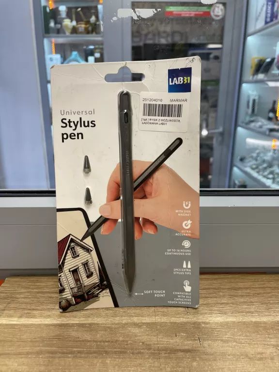 rysik-z-mozliwoscia-ladowania-lab31-osiedle-centrum-d1-krakow