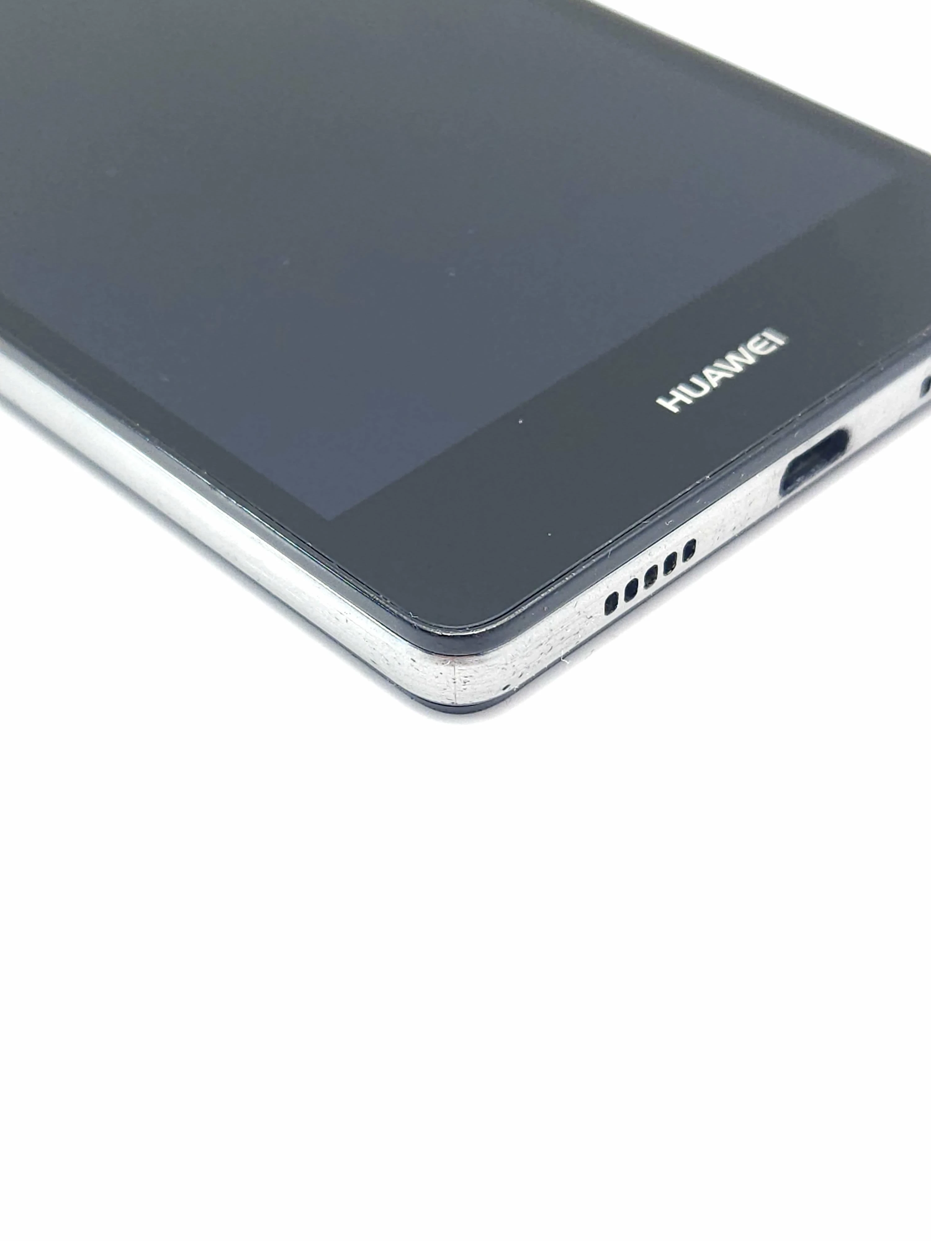 telefon-huawei-p8-lite-216gb-stan-11323-2