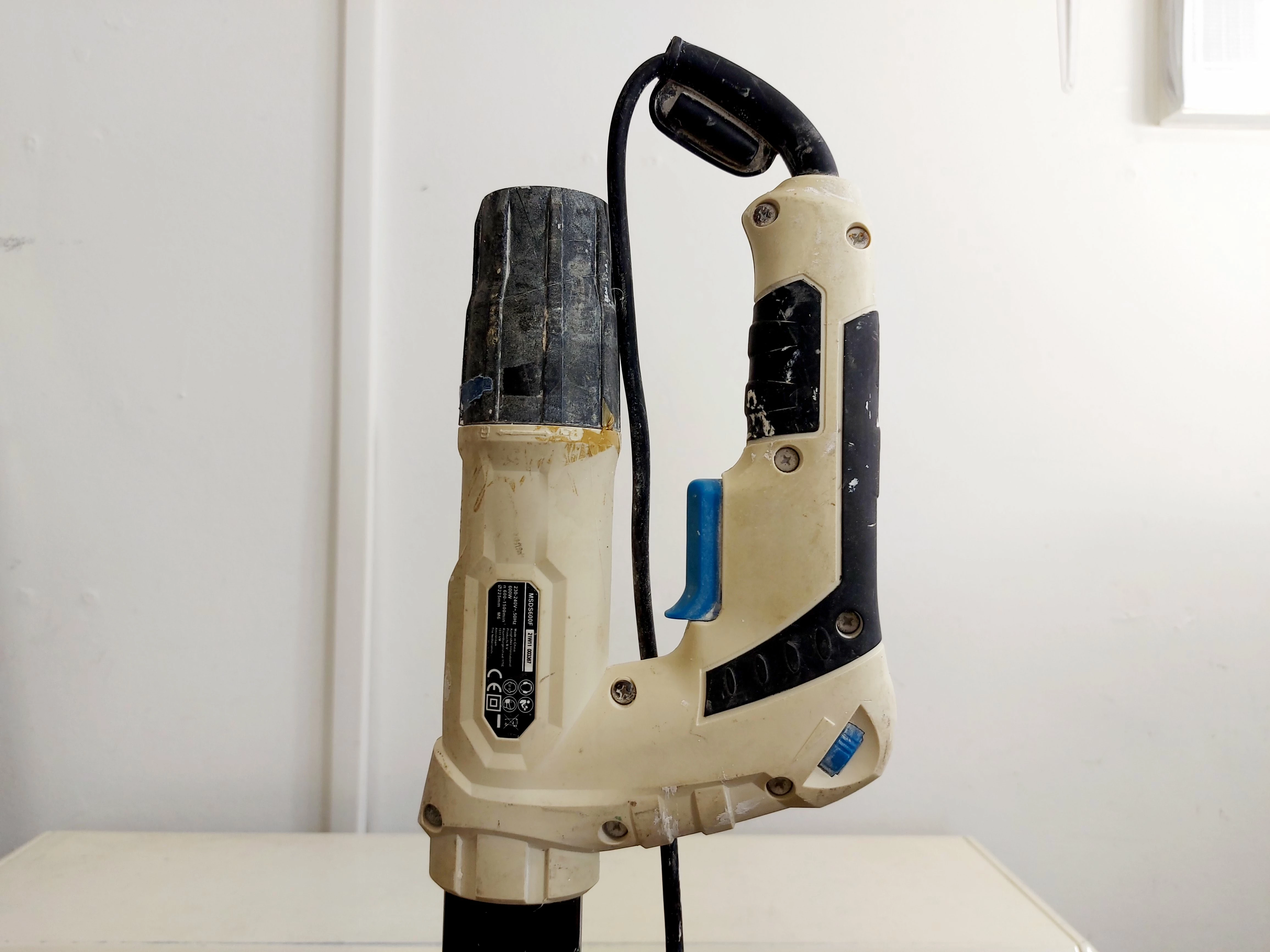 szlifierka-do-gipsu-zyrafa-macallister-msds600f-rodzaj-zasilania-128529-2