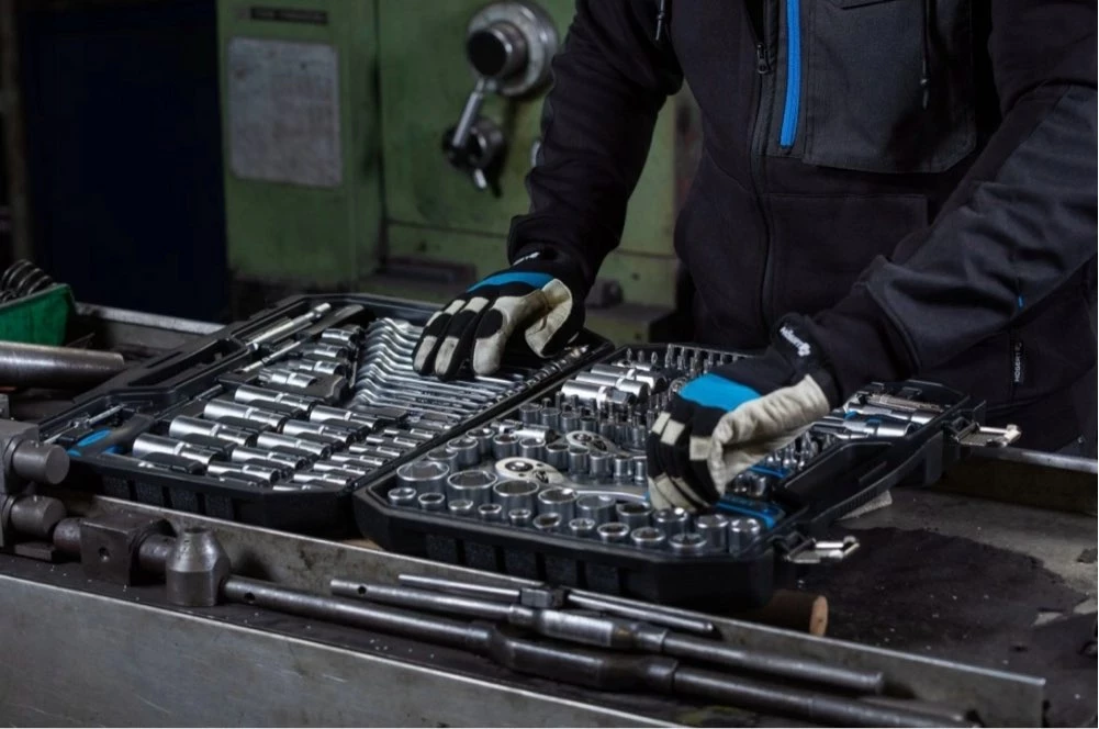 zestaw-narzedziowy-222-elementy-crv-grzechotki-72t-crmo-hoegert-technik-stan-11323-238058