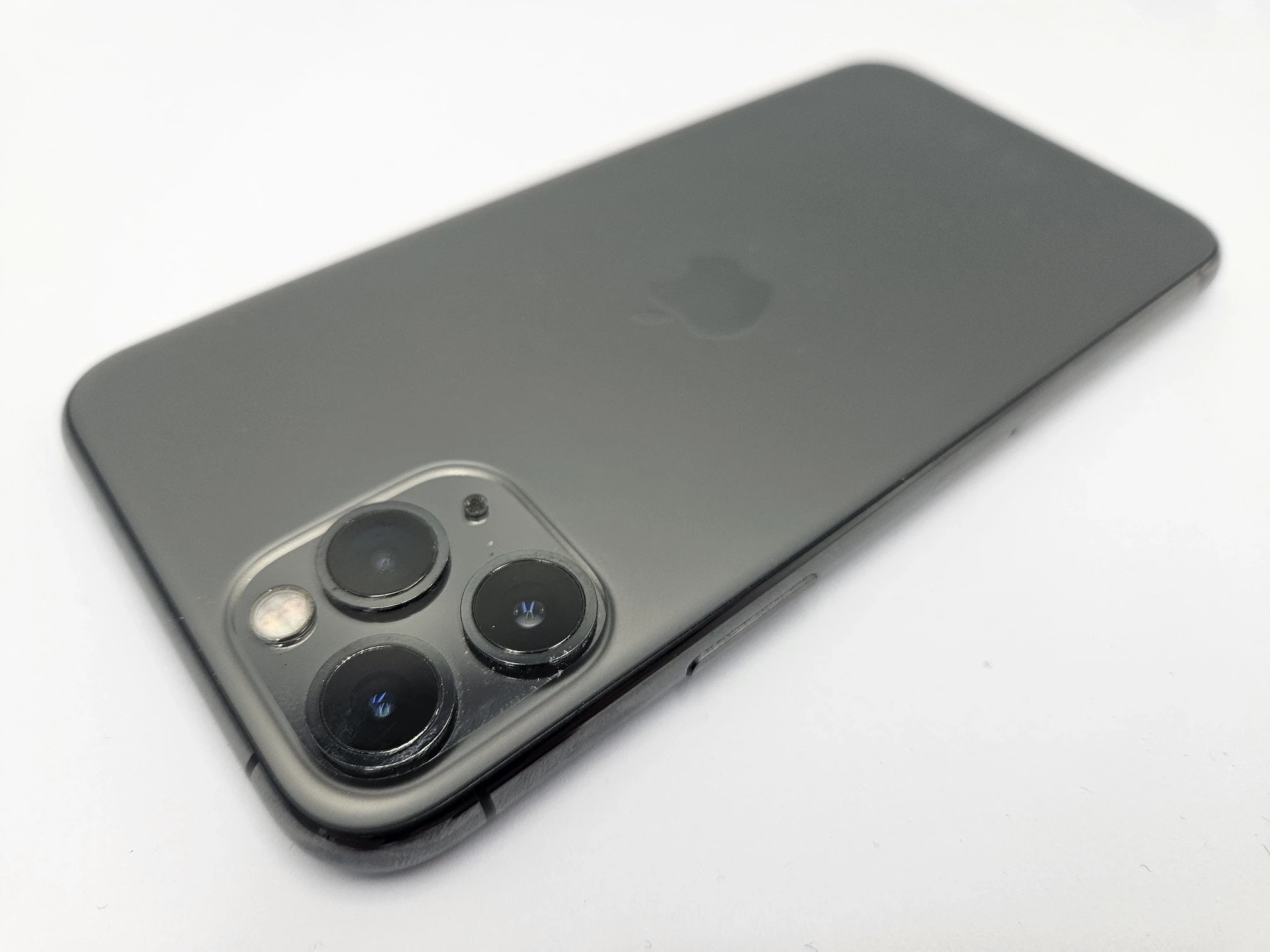 telefon-apple-iphone-11-pro-64gb-kondycja-84-szary-typ-202685-212929