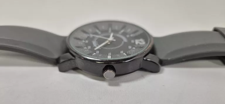 zegarek-meski-czarna-tarcza-na-pasku-lf73035-mechanizm-18738-1