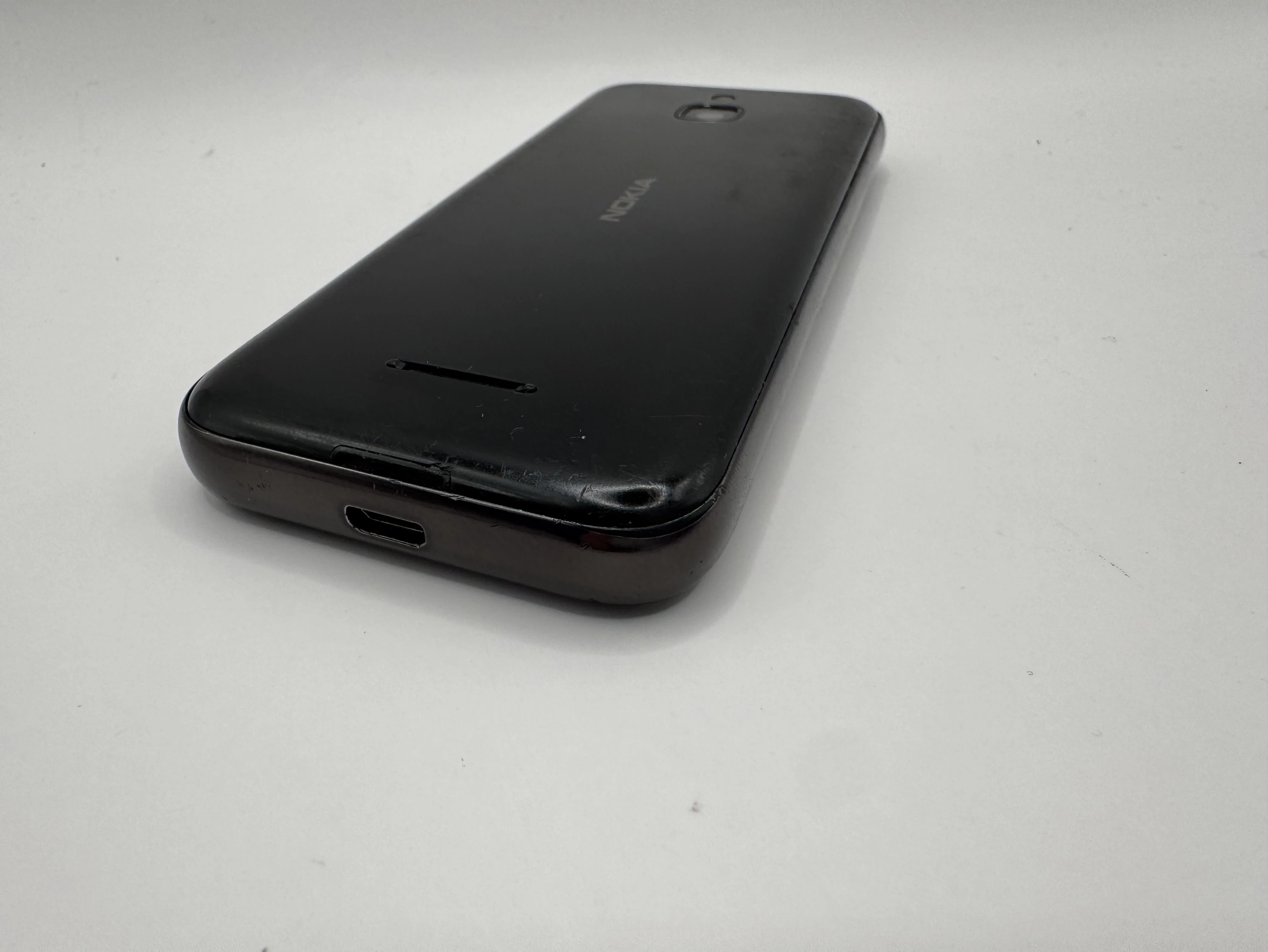 telefon-komorkowy-nokia-8000-4g-ta-1305-przekatna-ekranu-280