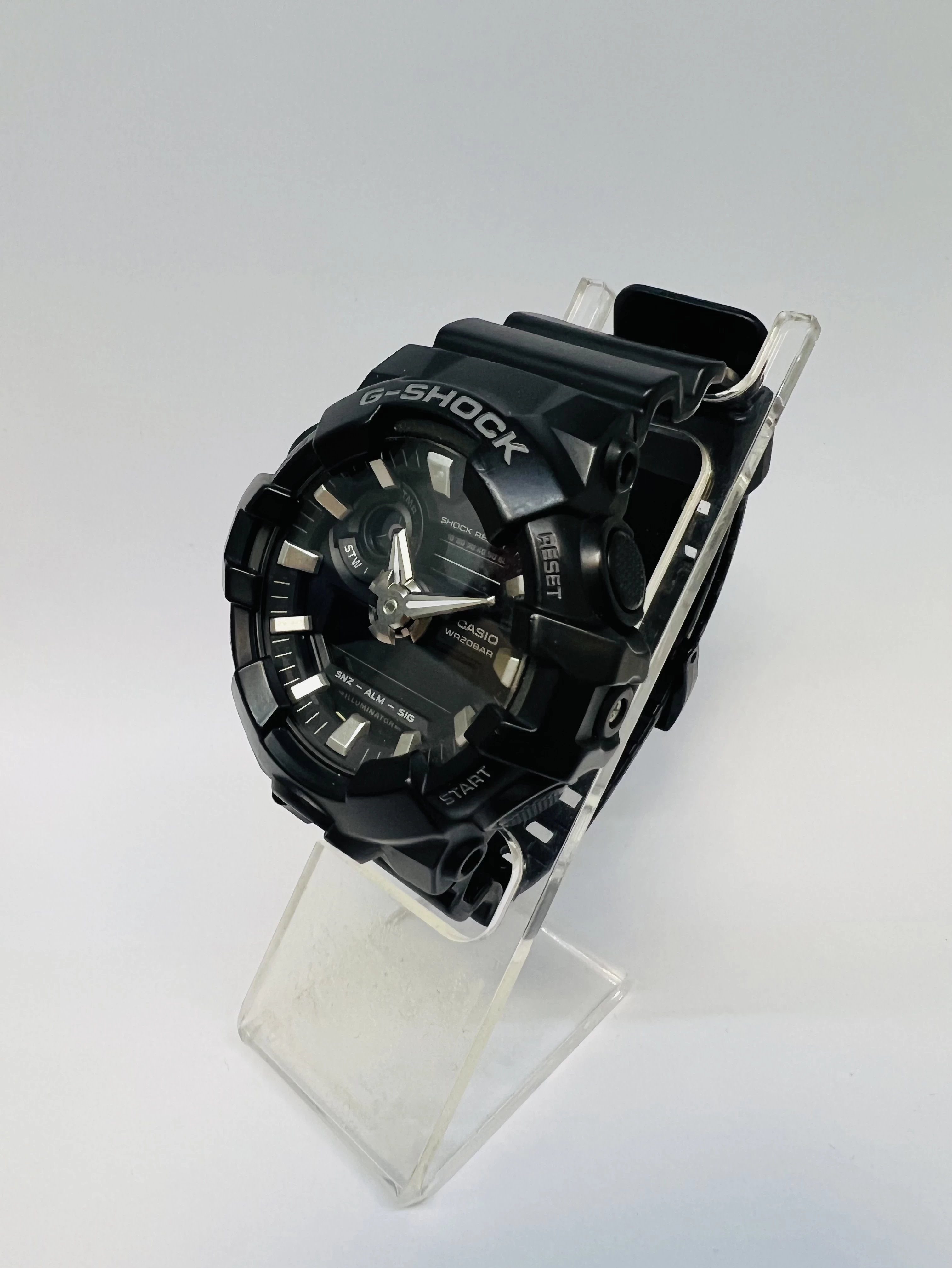 zegarek-casio-g-shock-ga-700-ean-gtin-4549526369629