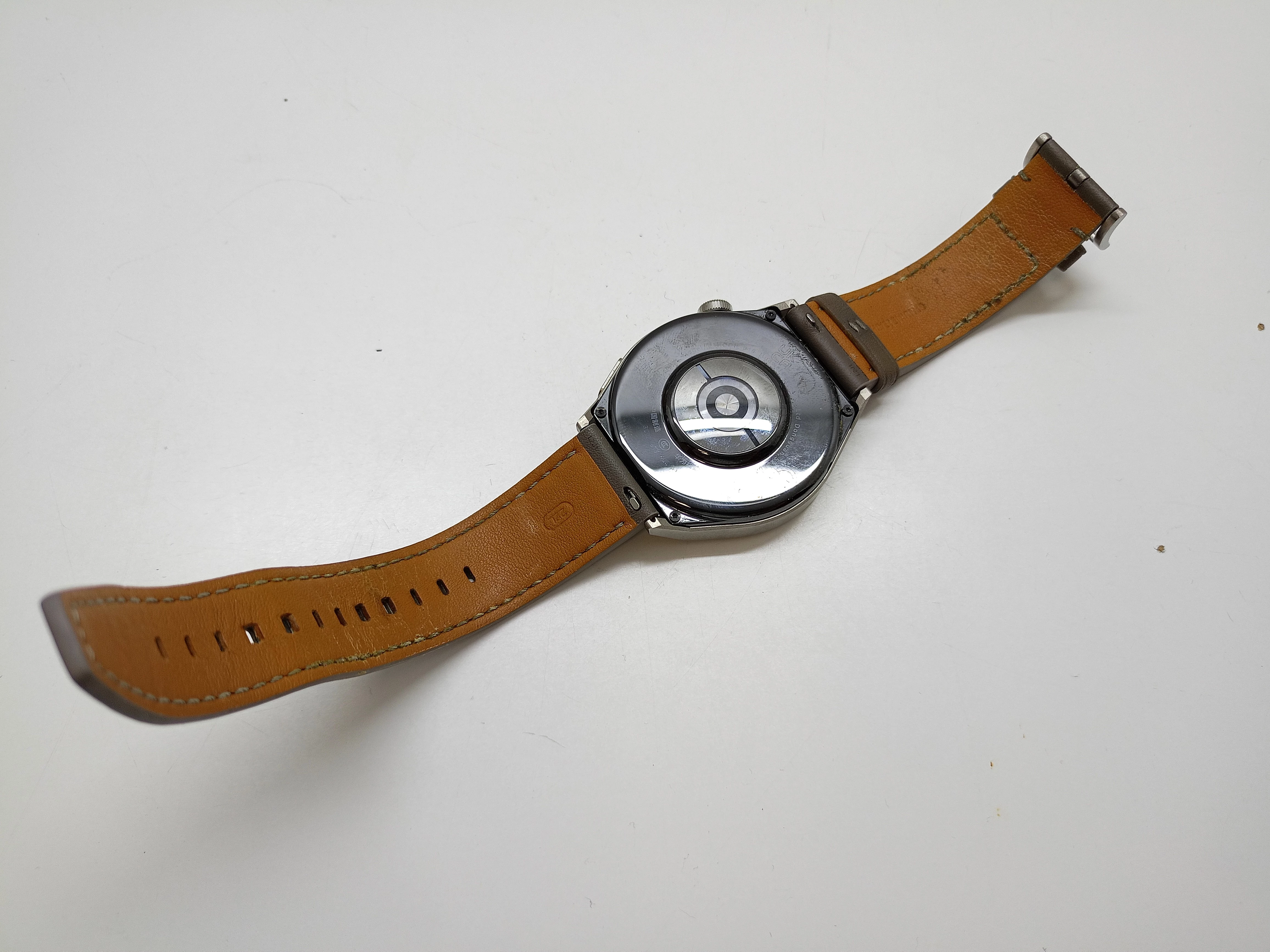 smartwatch-huawei-gt3-pro-odn-b19-model-249460-1222685