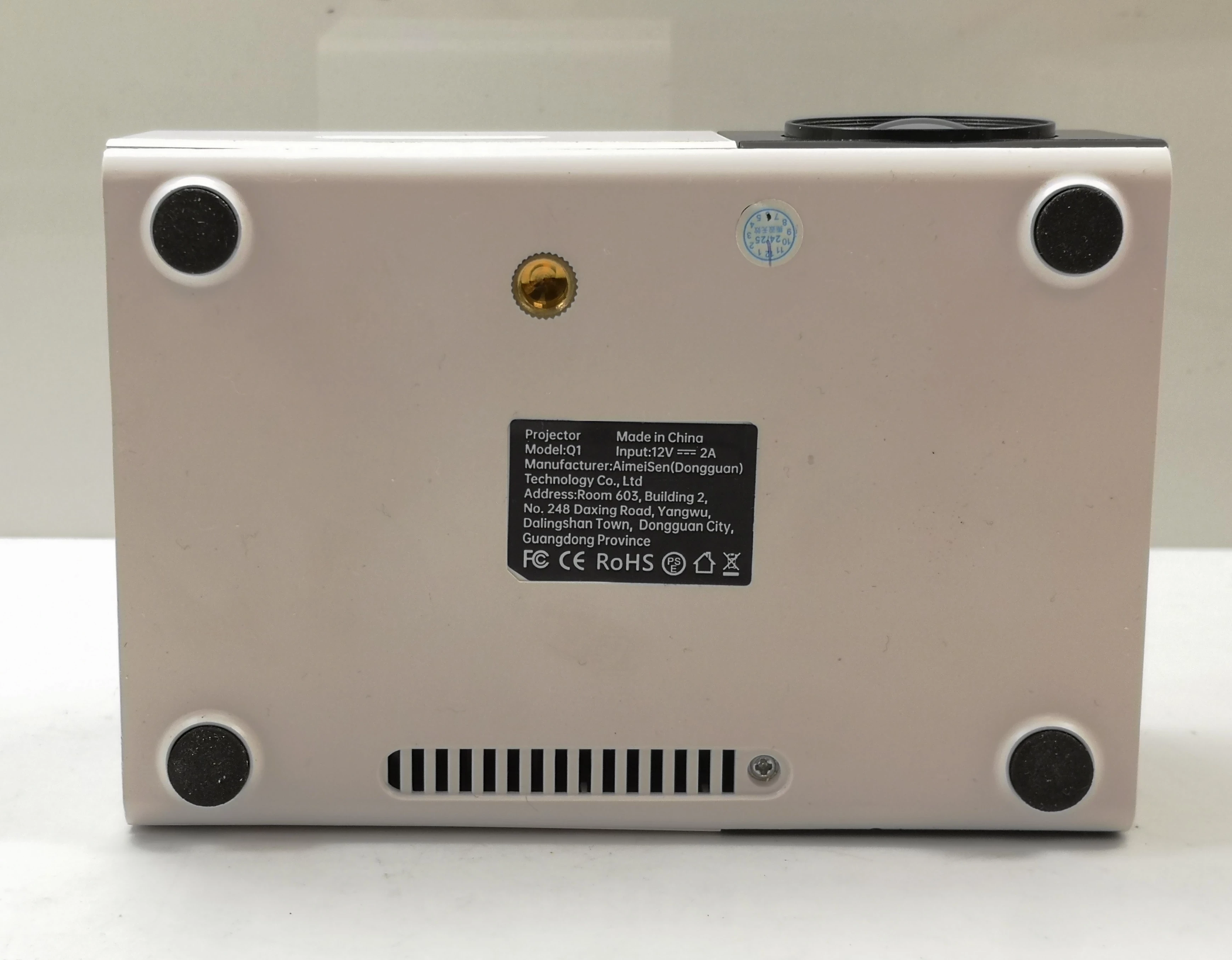 mini-projektor-led-q1-kod-producenta-yg300pro