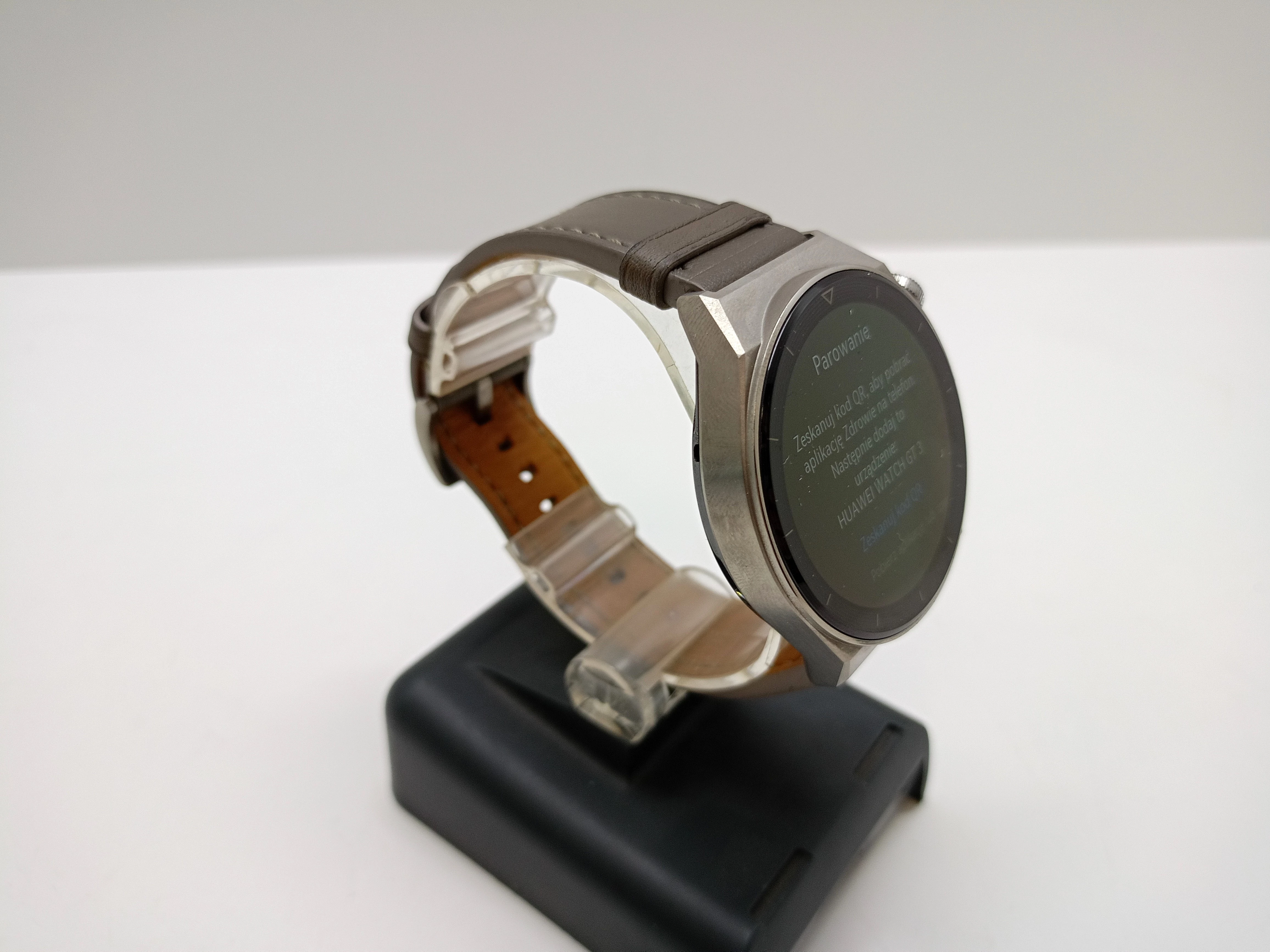 smartwatch-huawei-gt3-pro-odn-b19-stan-11323-2