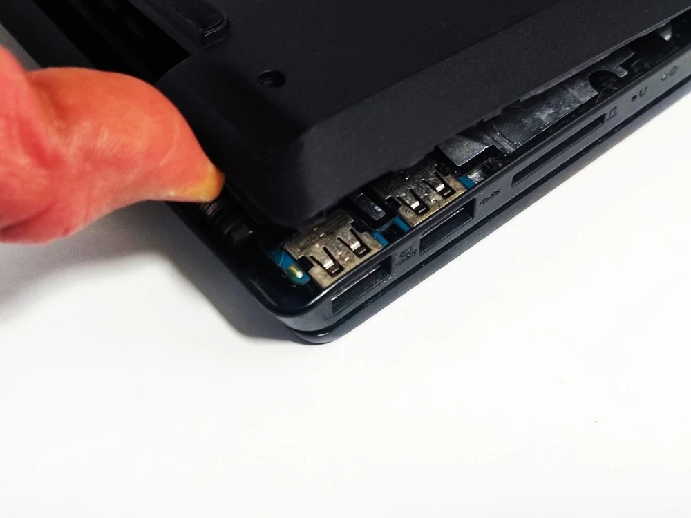 laptop-lenovo-ideapad-s340-15iwl-seria-procesora-4366-30