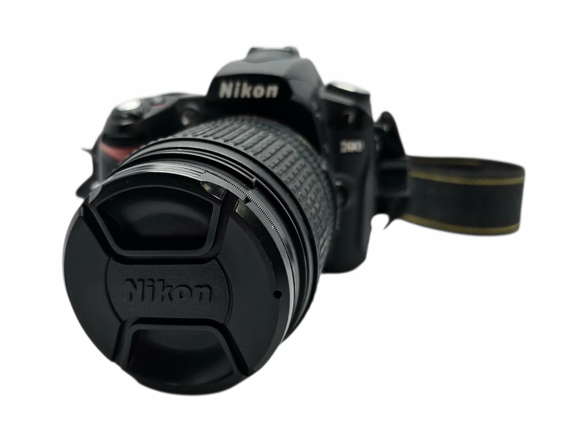 aparat-lustrzanka-nikon-d90-obiektyw-af-s-nikkor-18-105mm-ed-vr-ean-gtin-0018208915743