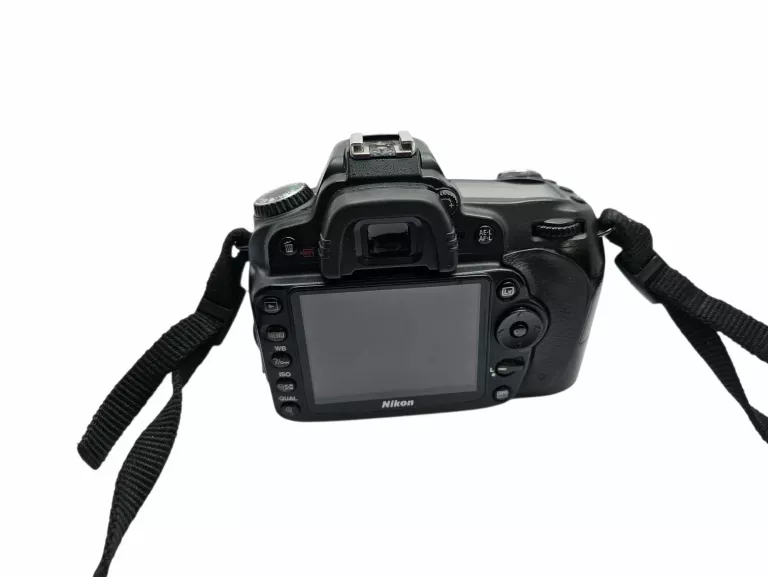 aparat-lustrzanka-nikon-d90-obiektyw-af-s-nikkor-18-105mm-ed-vr-w-zestawie-814-2