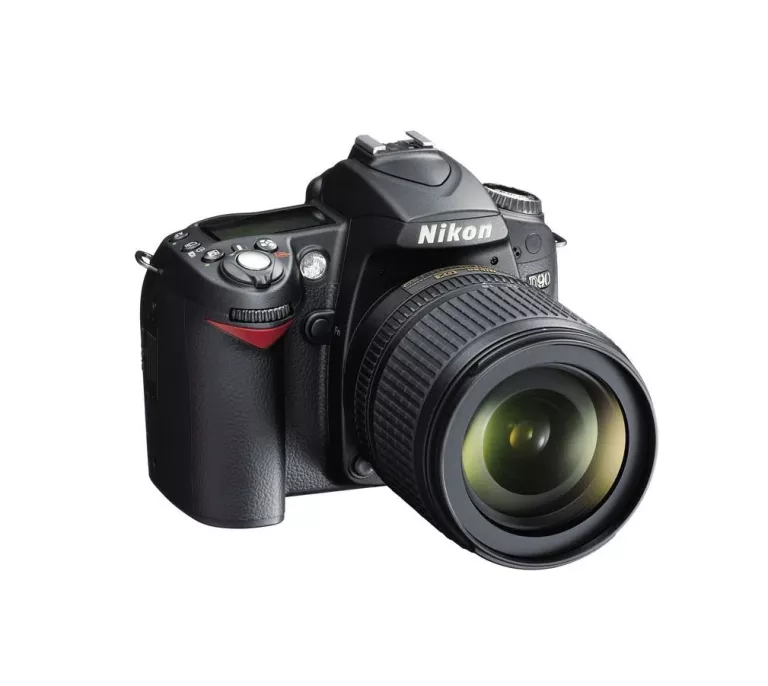 aparat-lustrzanka-nikon-d90-obiektyw-af-s-nikkor-18-105mm-ed-vr-pilsudskiego-1-tychy