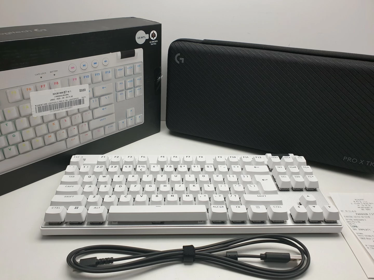 klawiatura-logitech-pro-x-tkl-lightspeed-komplet-interfejs-1247-16