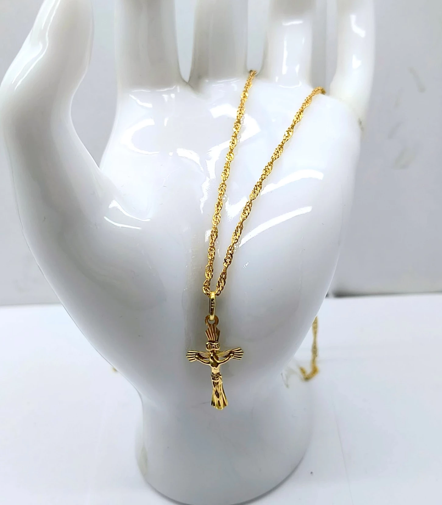 zloty-lancuszek-z-krzyzykiem-585-201g-dl-50cm-splot-singapur-al-legionow-5030-lomza