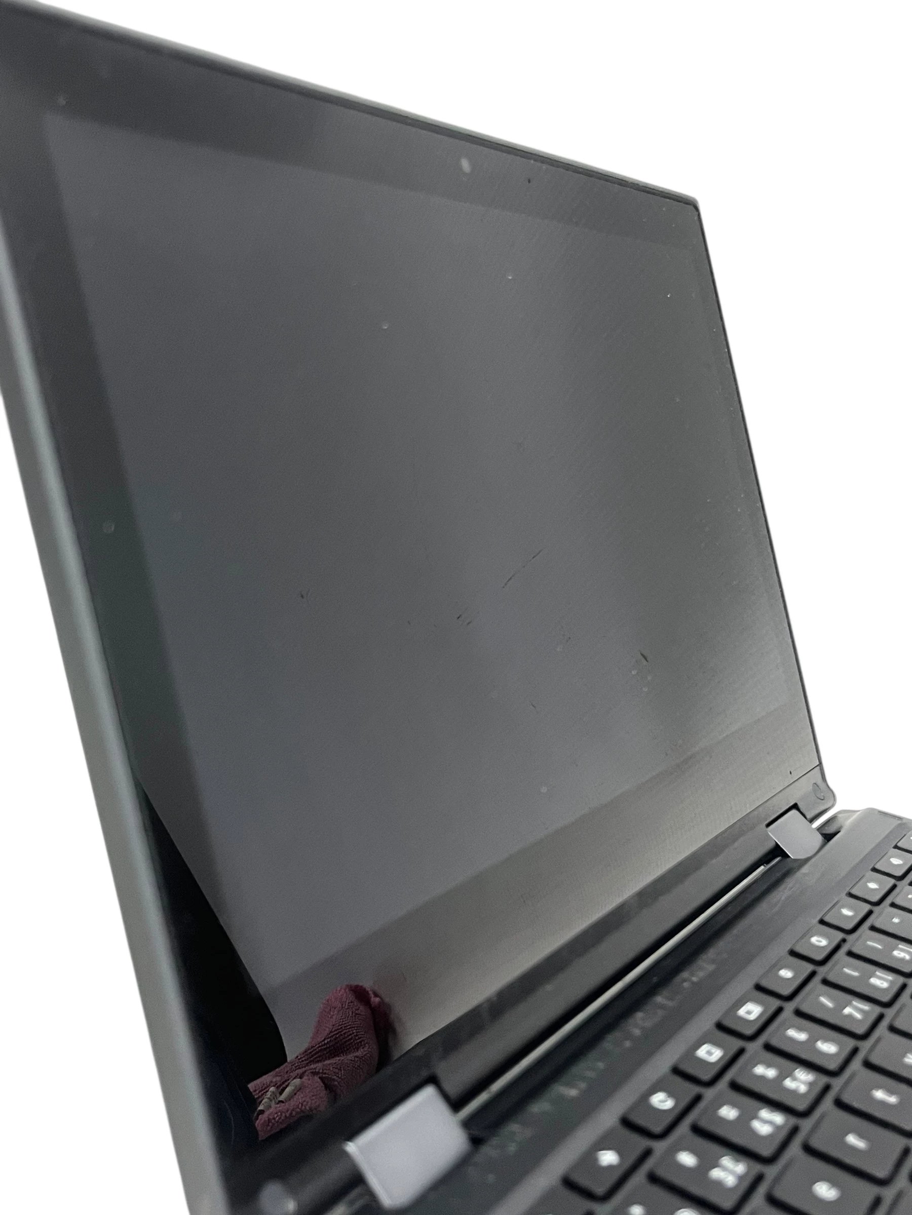 laptop-lenovo-300e-chromebook-2nd-gen-przekatna-ekranu-1160