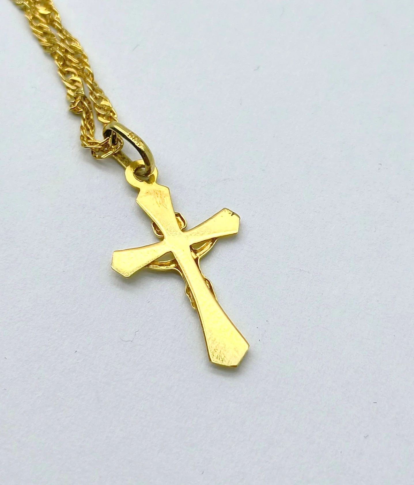 zloty-lancuszek-z-krzyzykiem-585-201g-dl-50cm-splot-singapur-material-15835-2