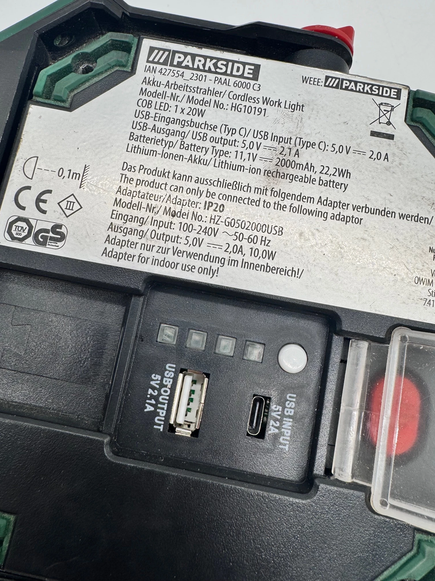 reflektor-akumulatorowy-20w-parkside-waga-produktu-z-opakowaniem-jednostkowym-085