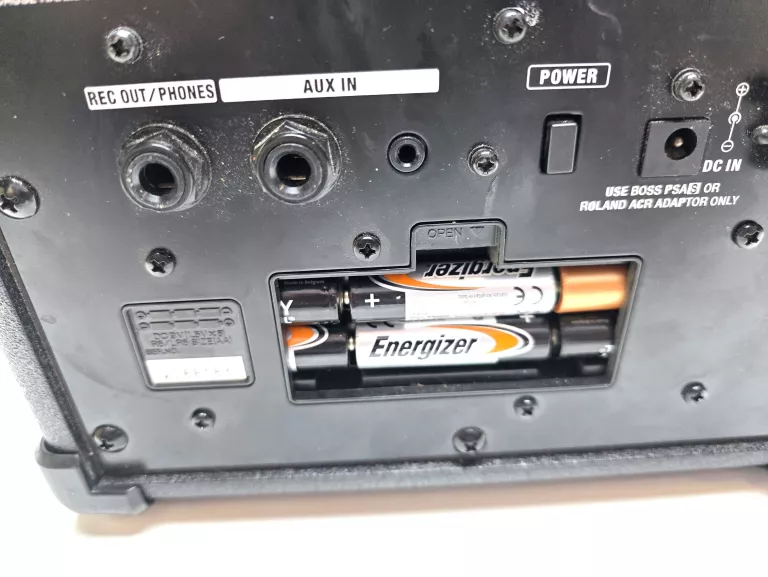 roland-micro-cube-wzmacniacz-gitarowy-kabel-rodzaj-24831-1