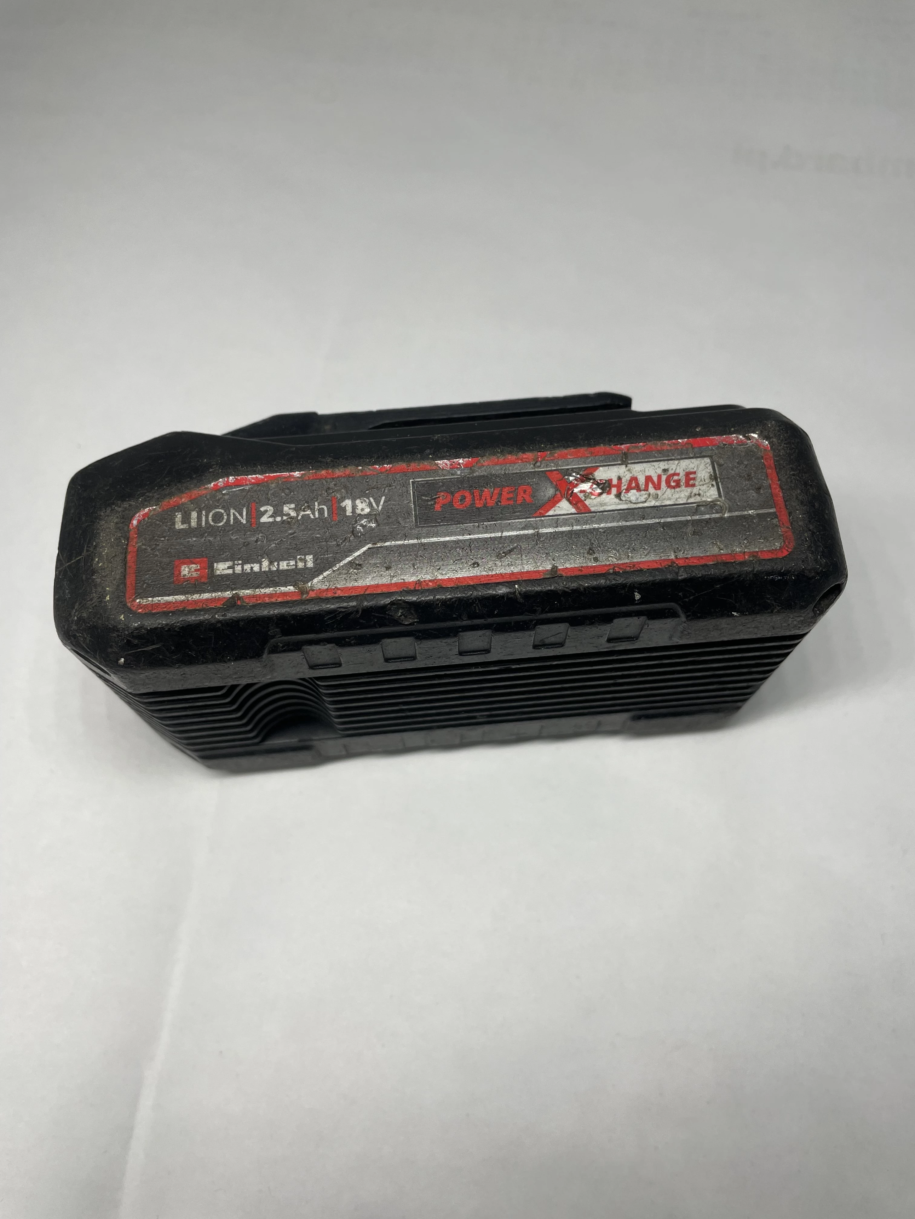 einhell-ladowarkaakumulator-2mah-stan-11323-2