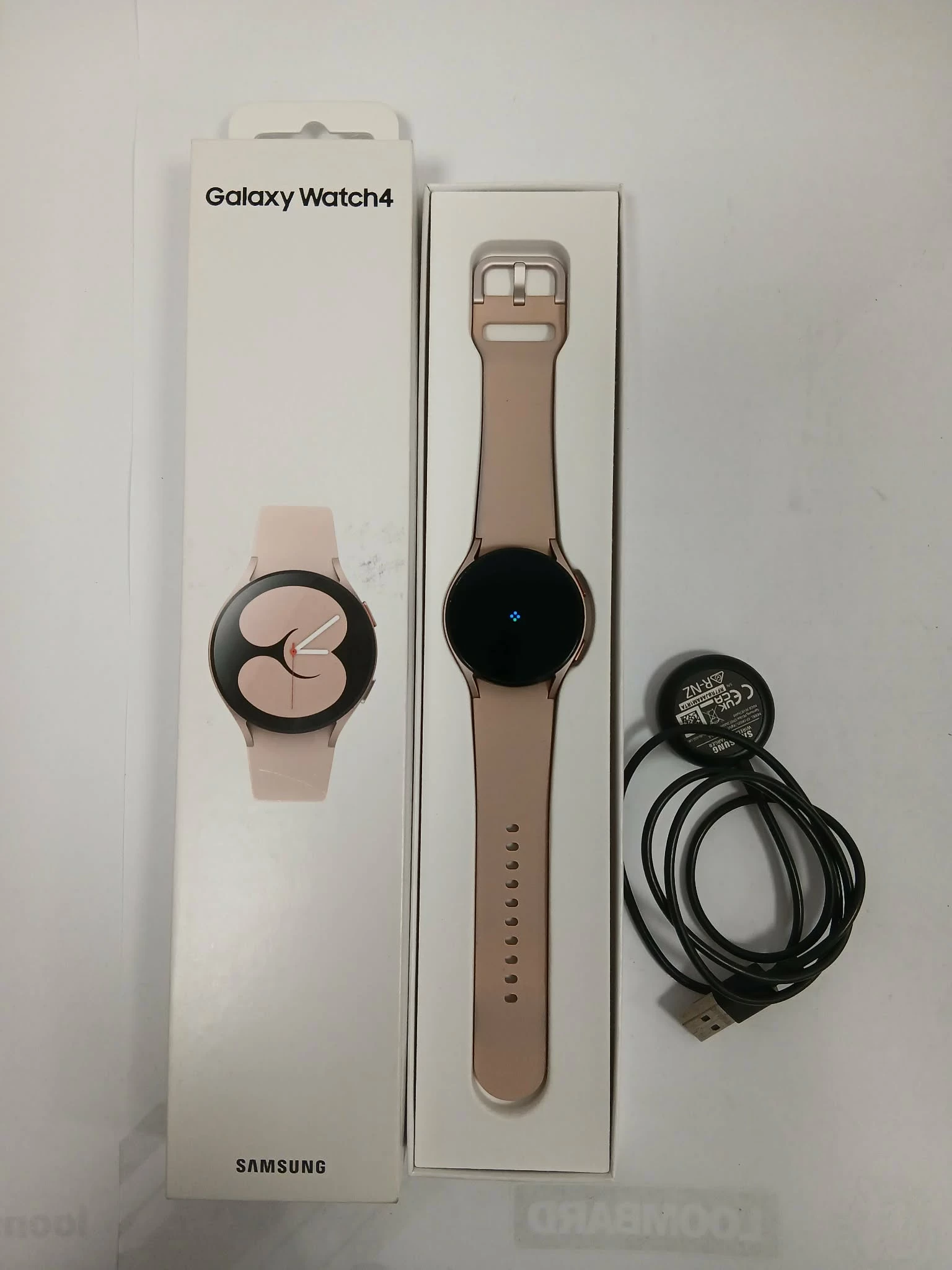 watch-galaxy-4-damski-pud-stan-11323-2