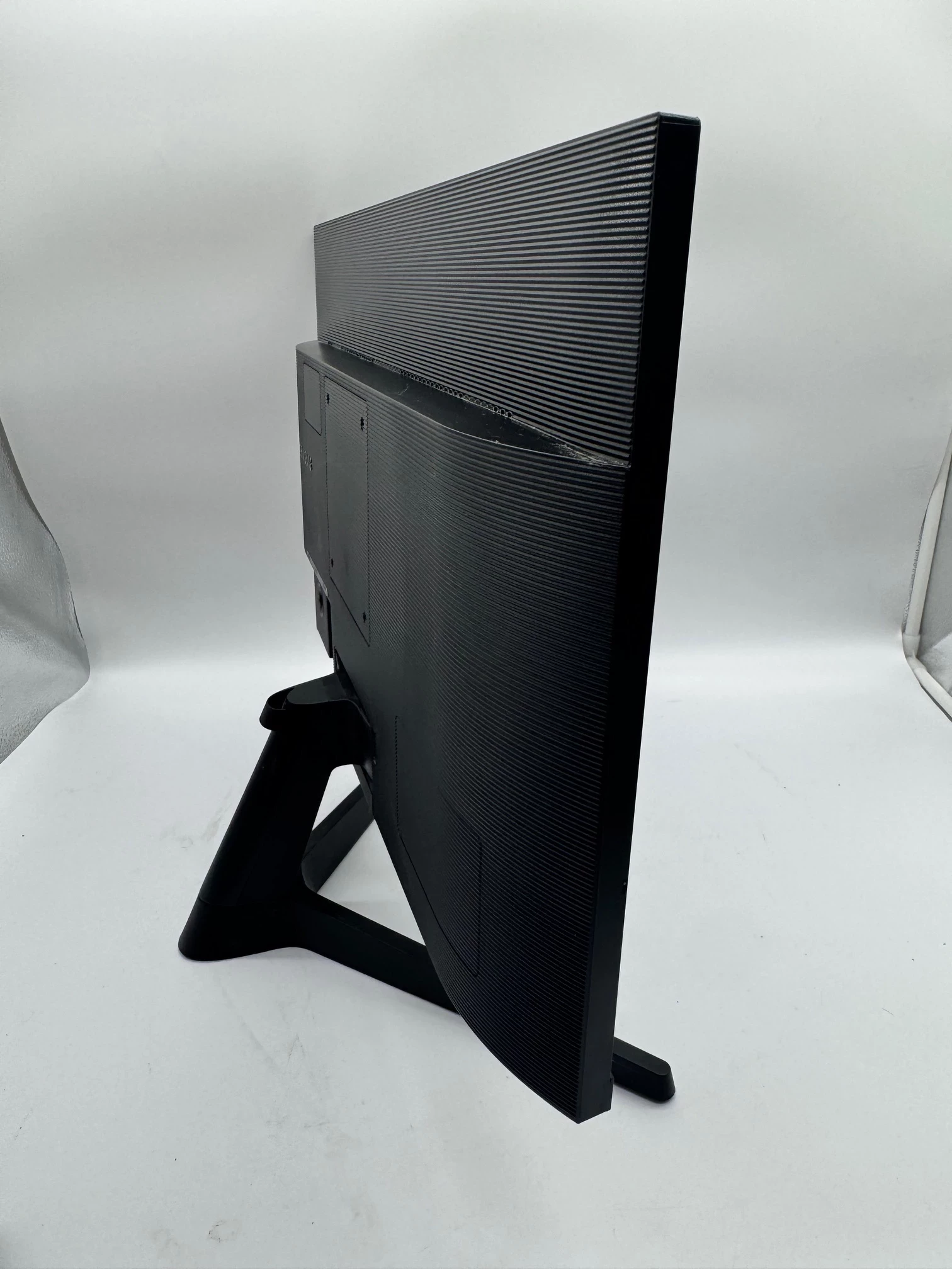monitor-samsung-24-1920-x-1080-lf24t350fhrxen-opis-kod-producenta-lf24t350fhrxen