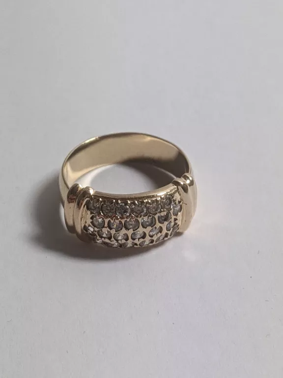 piekny-zloty-pierscionek-509g-585-r15-stagiewna-91-gdansk-harbor