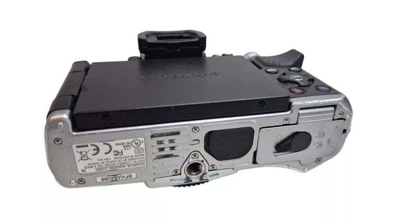 aparat-olympus-om-d-e-m5-ii-zestaw-w-zestawie-814-2