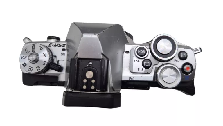 aparat-olympus-om-d-e-m5-ii-zestaw-rozdzielczosc-1610