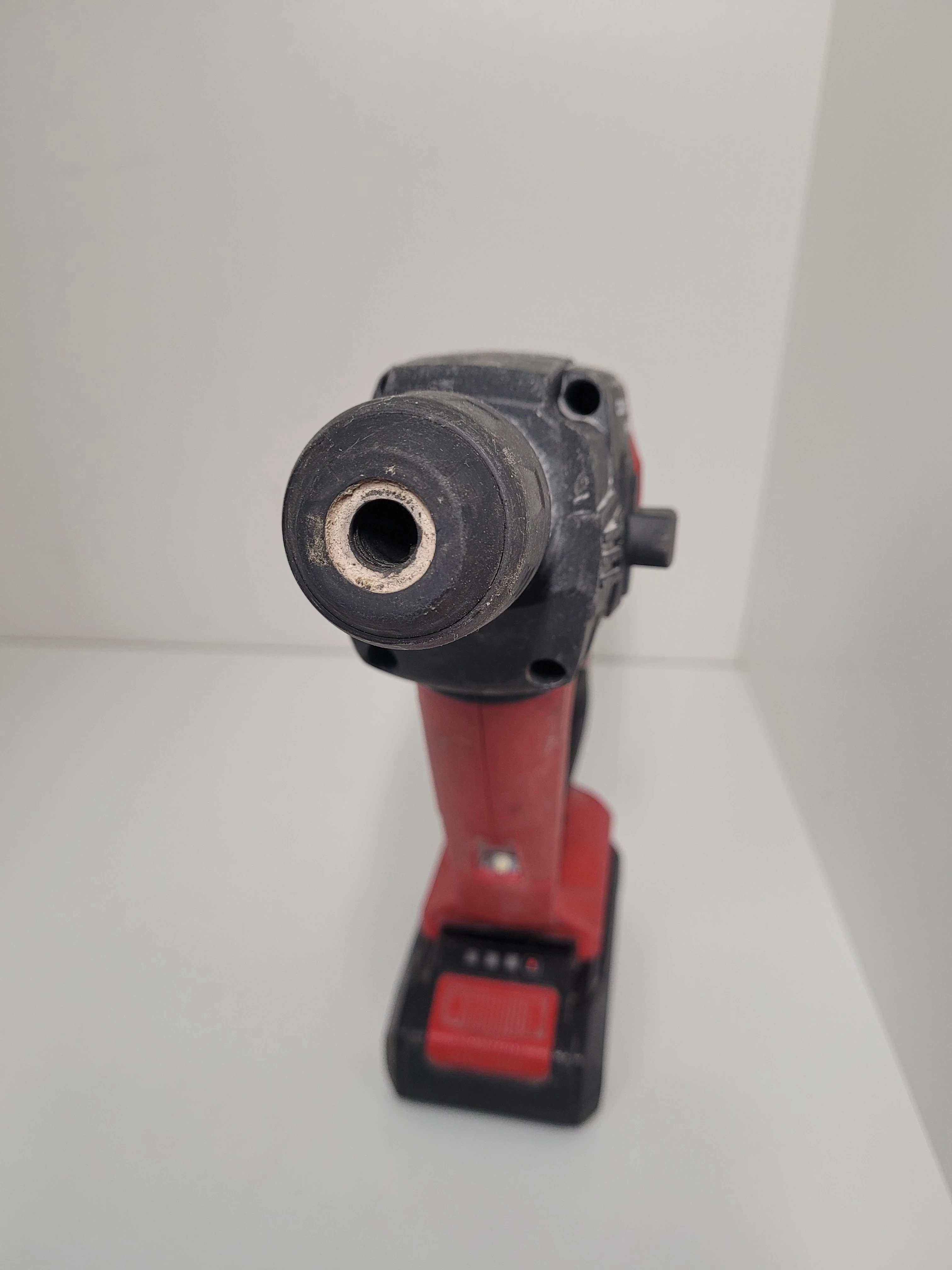 mlot-udarowy-akumulatorowy-einhell-te-hd-18-li-lad-3-x-aku-typ-uchwytu-128474-1