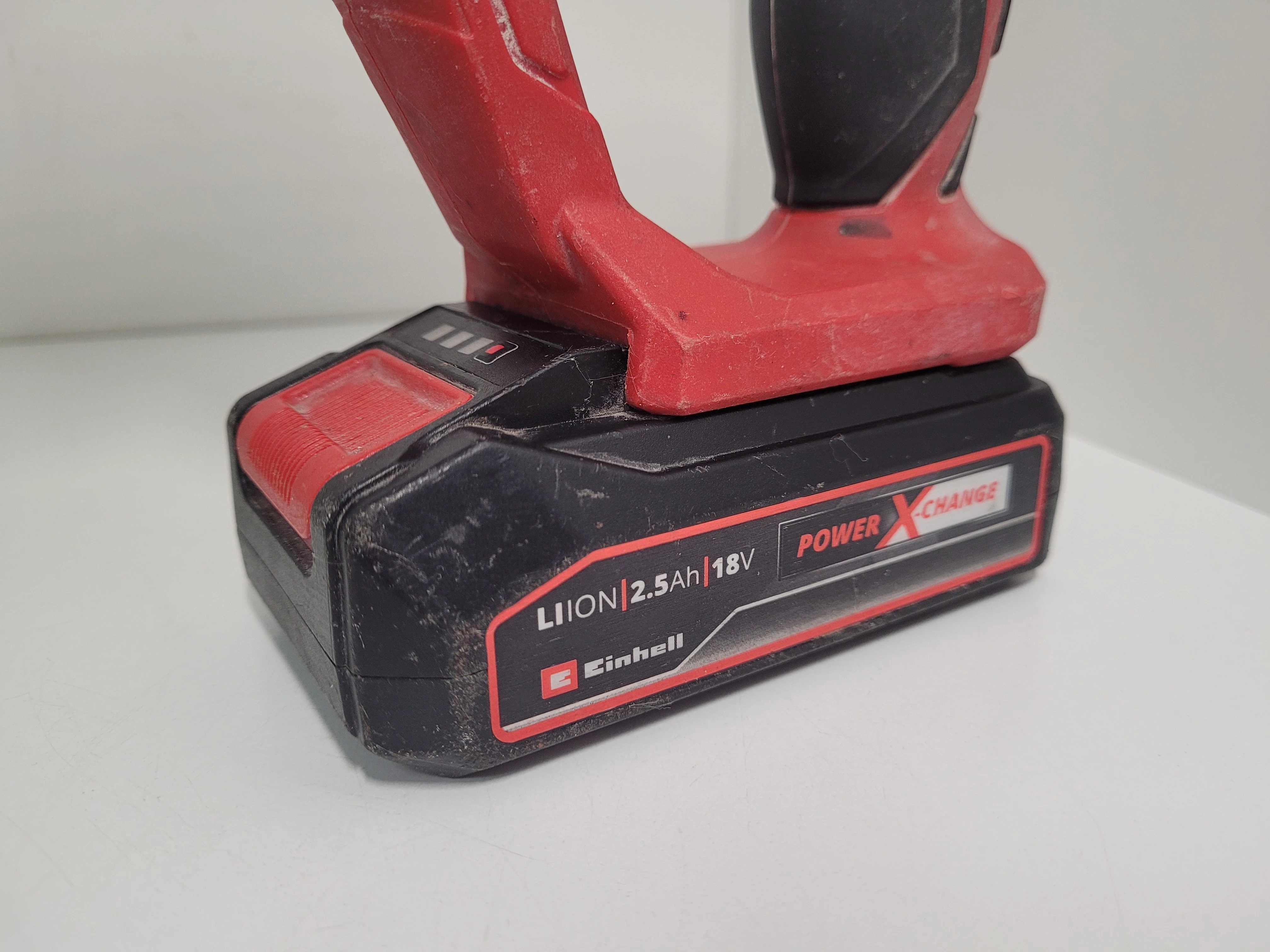 mlot-udarowy-akumulatorowy-einhell-te-hd-18-li-lad-3-x-aku-predkosc-obrotowa-1300