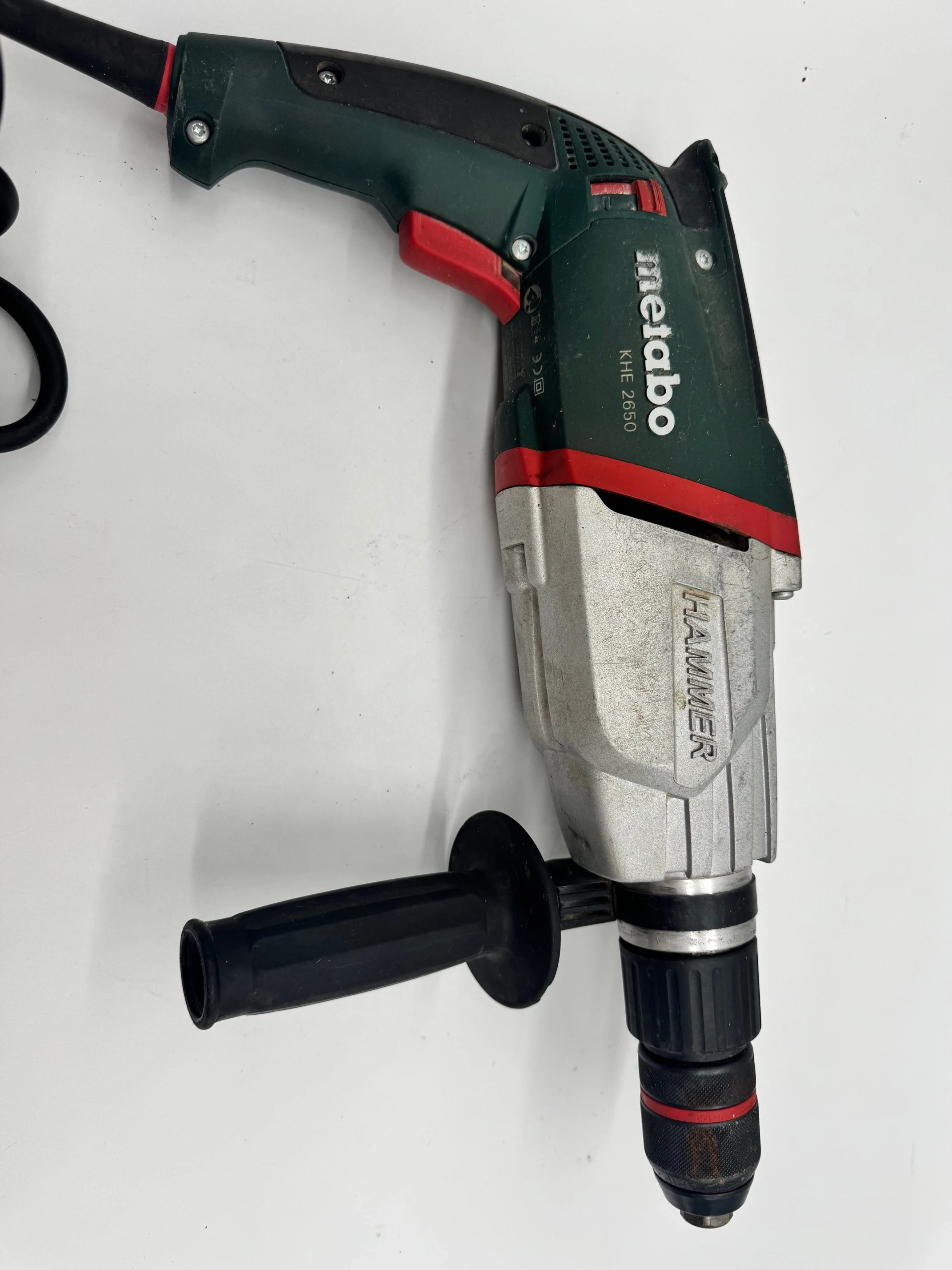 mlotowiertarka-metabo-khe-2650-walizka-waga-wiertarki-100