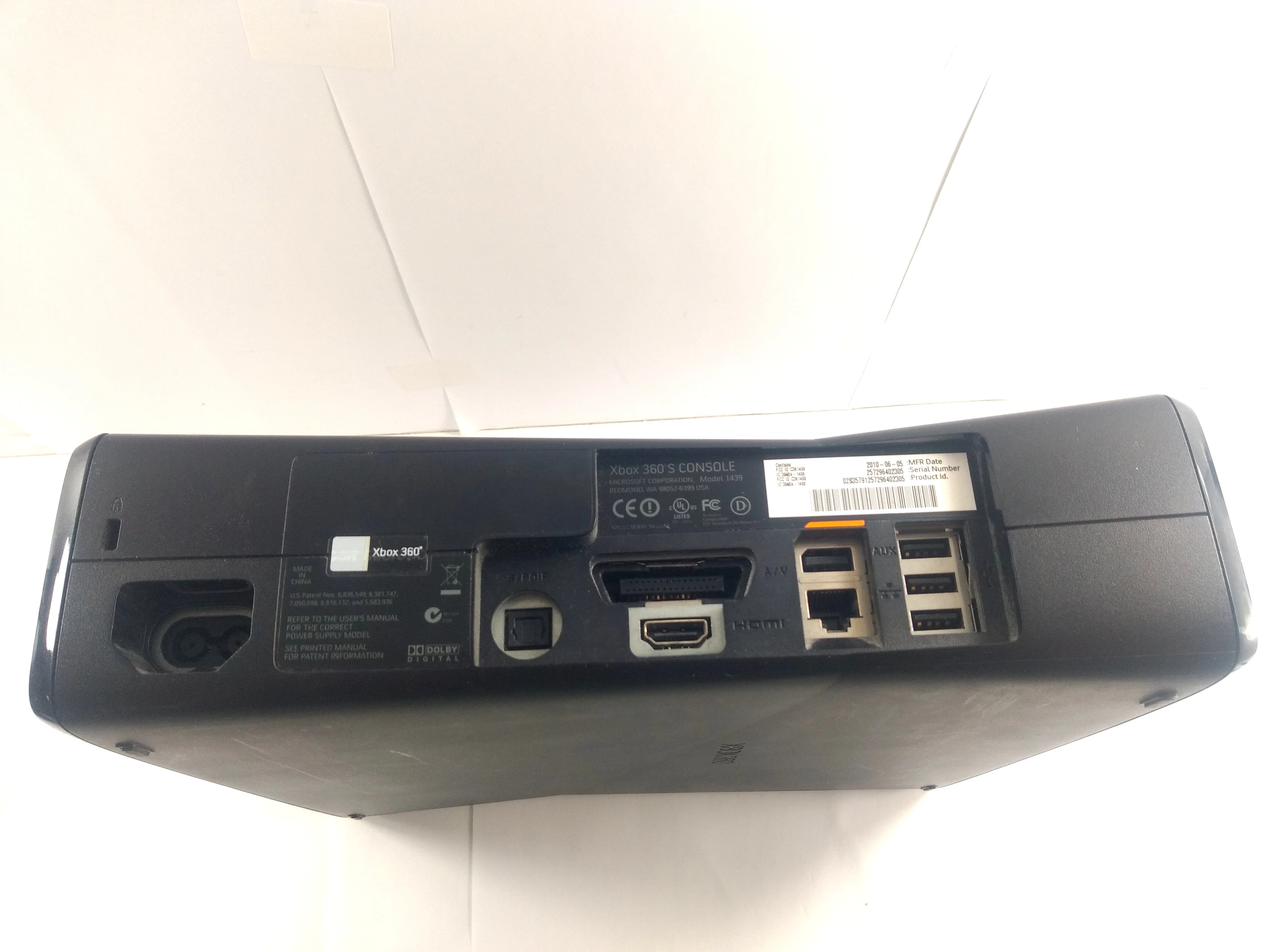 konsola-xbox-360-slim-250-gb-zestaw-batman-the-video-game-ean-gtin-0191081287234