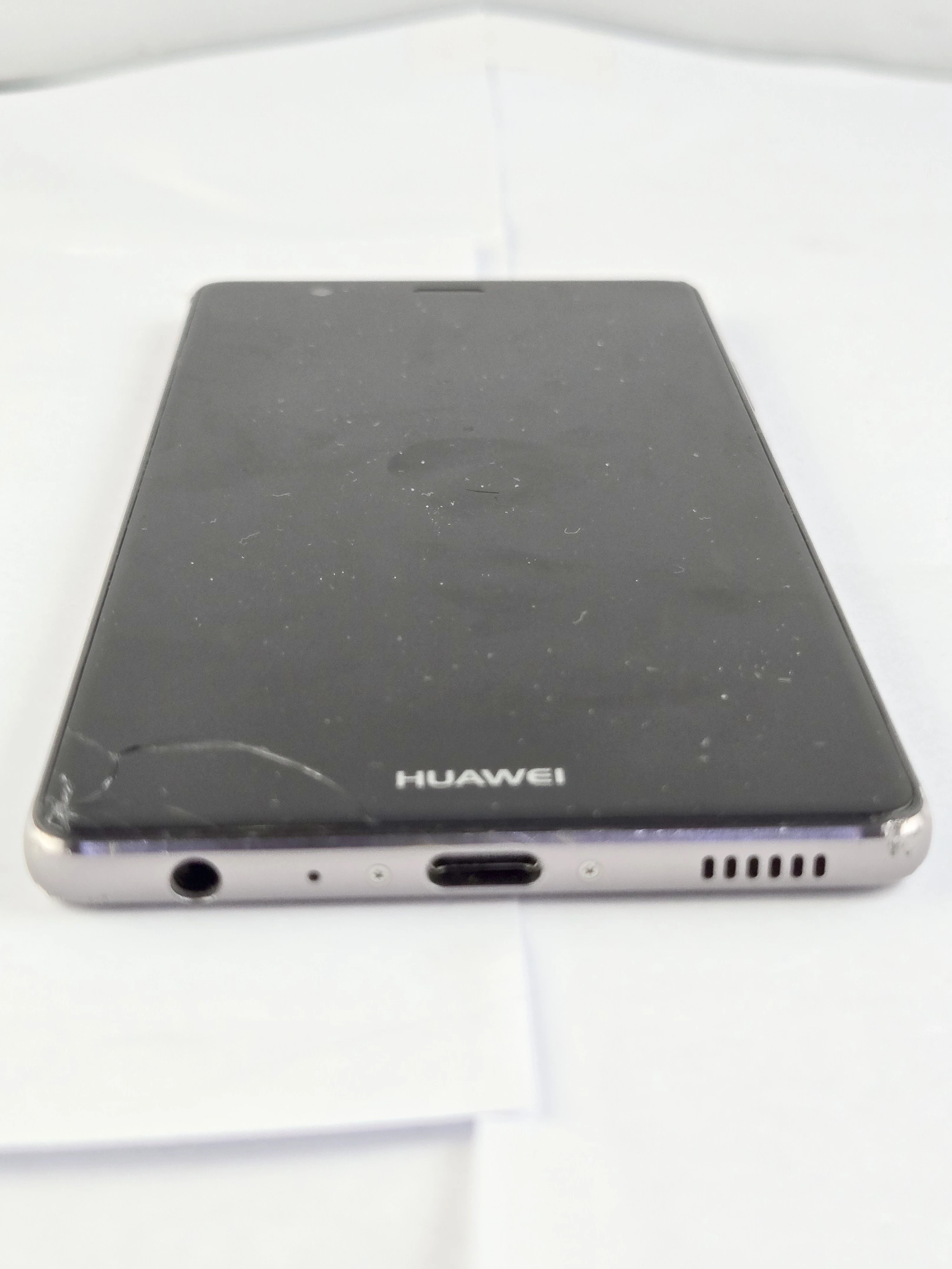 telefon-huawei-p9-3-gb-32-gb-eva-l09-stan-11323-2